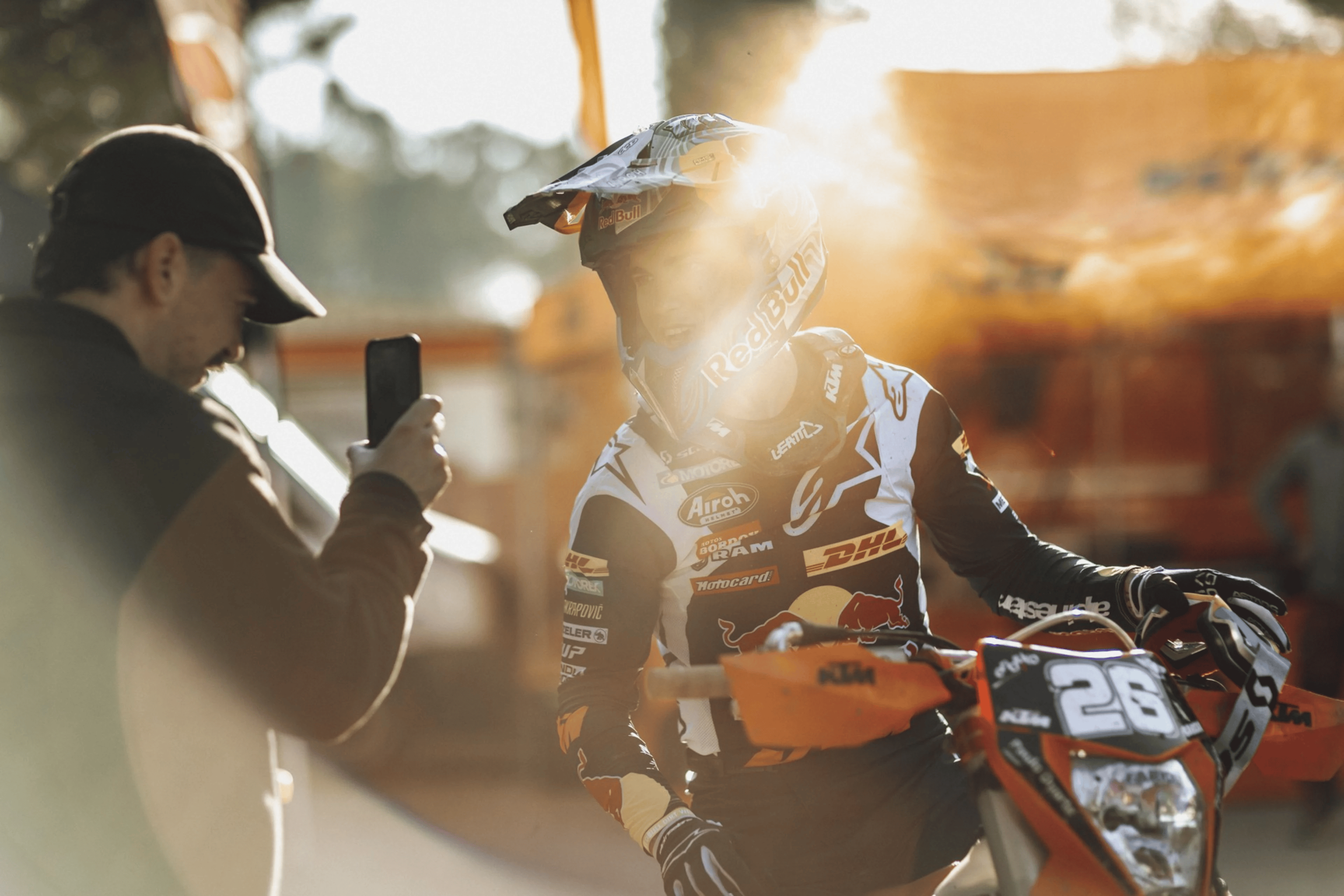 Red_Bull_Dirt_Weekend_054_k9vjvp_smaller.jpg