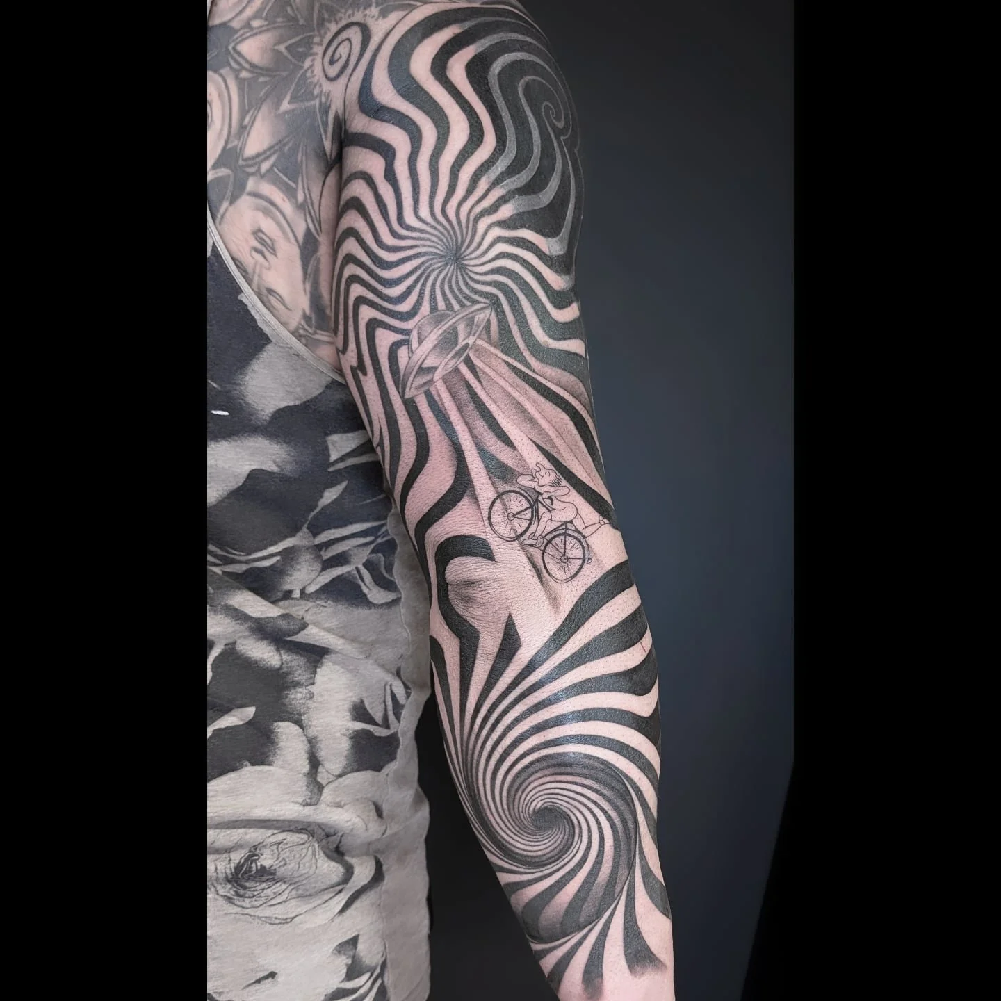 #tattoo #illusion #blackandgreytattoo #sleevetattoo
