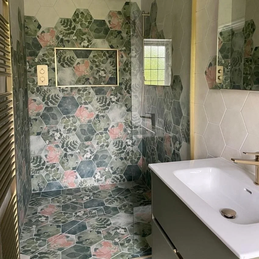 Crofton-Tiled-Shower-Area.jpg