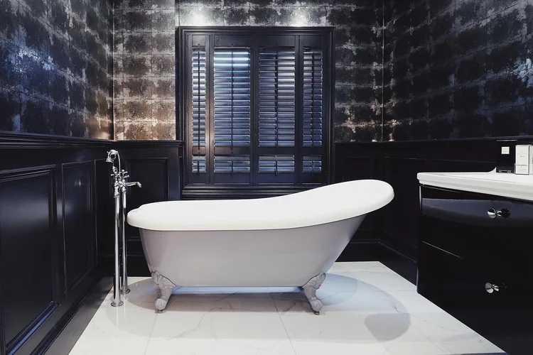 Luxury Bathrooms Suppliers Reference: Our Suppliers Hansgrohe Novellini More