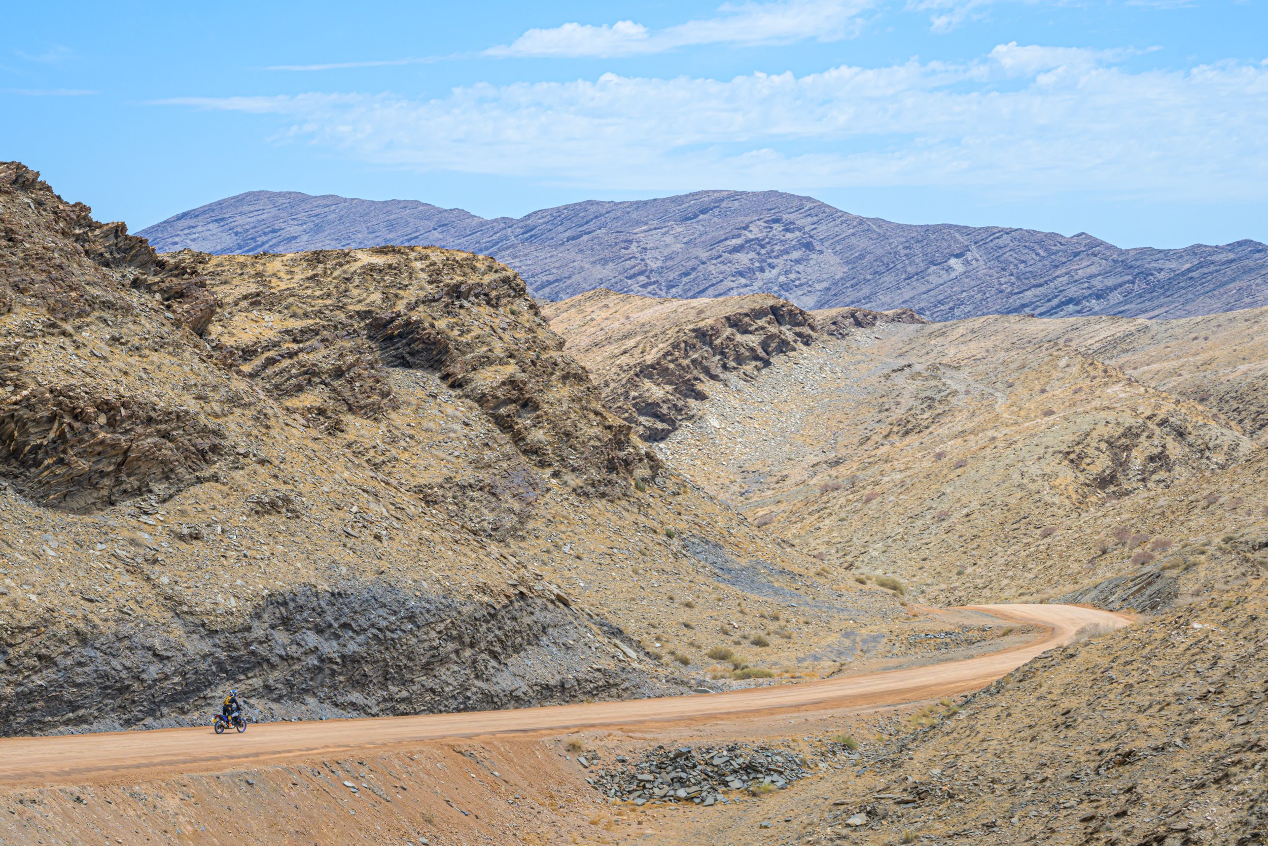Gravel roads, motorbike tours, namibia