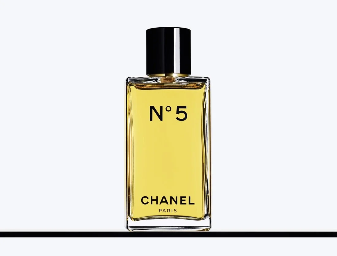 Currant-Magazine_Chanel-n5-new-bottle-1.jpg