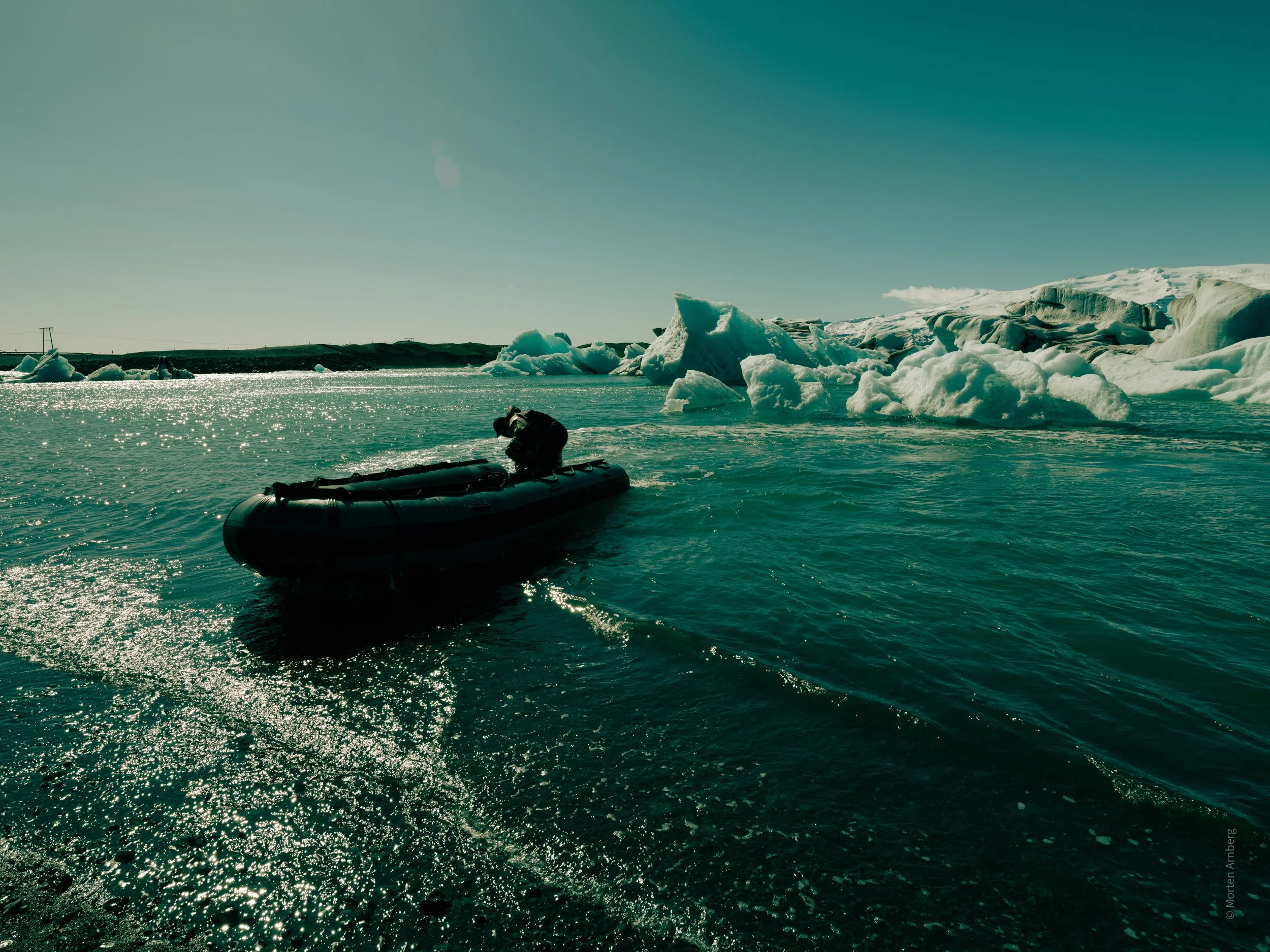 Glacier lake 5.jpg