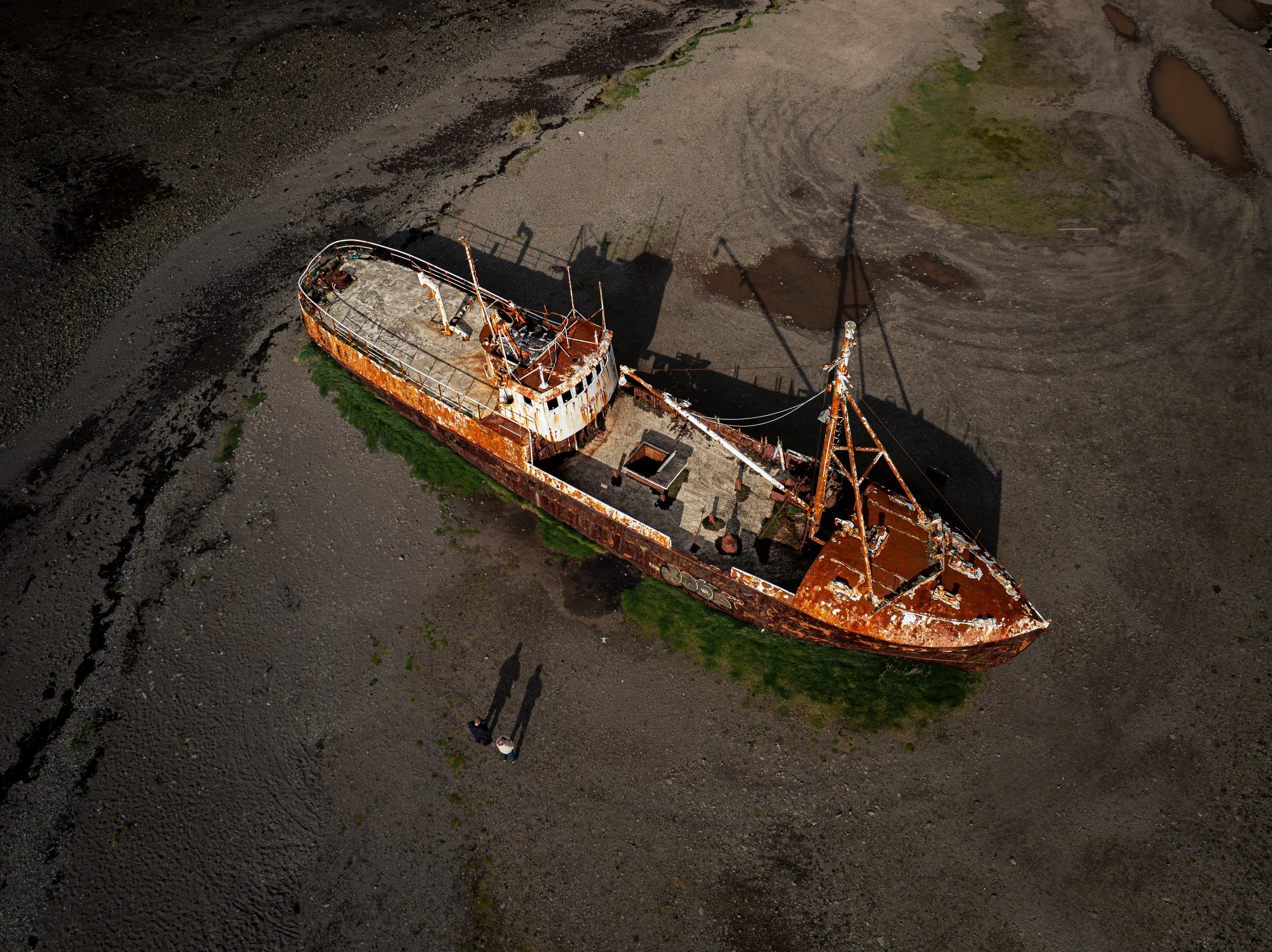 Gardar BA 64 Patrecksfjordur. Ran ashore 1981.