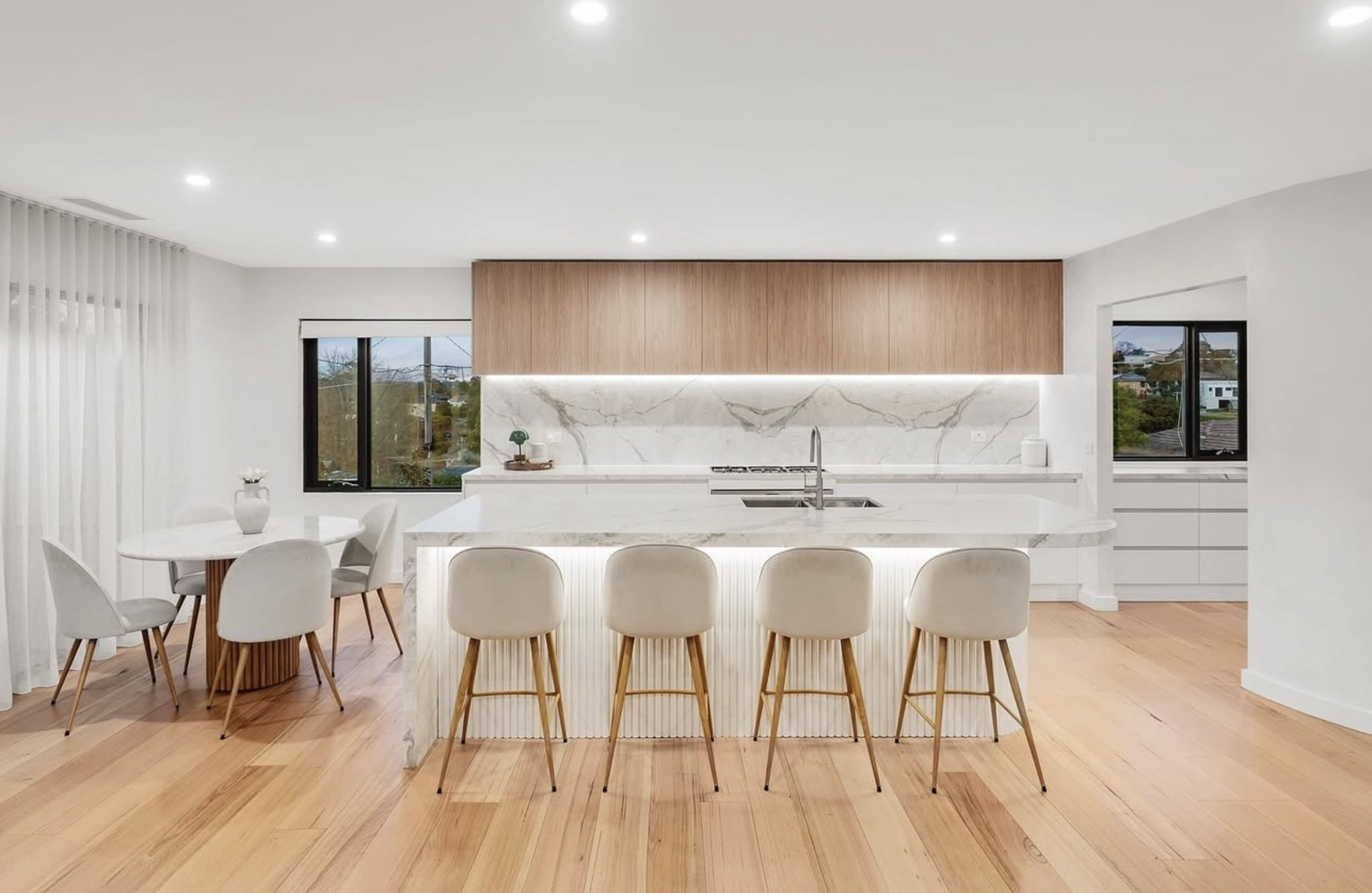 Luxury Custom Home Builders in Melbourne | Zero One Development