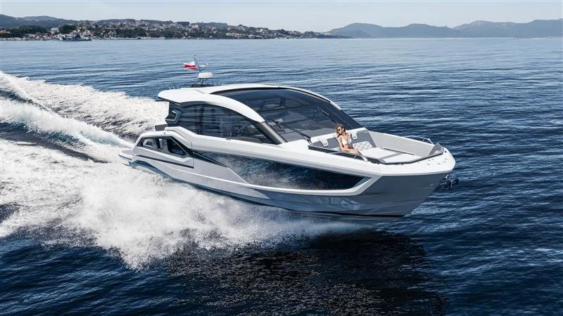 Galeon 435 GTO.jpg