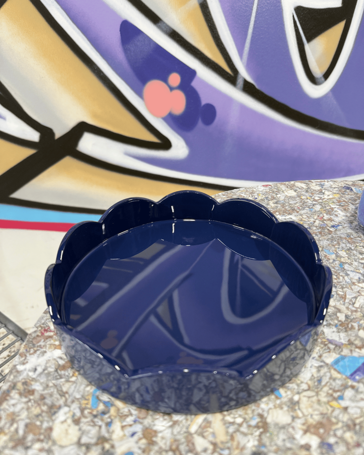 Scalloped Small Round Tray Navy