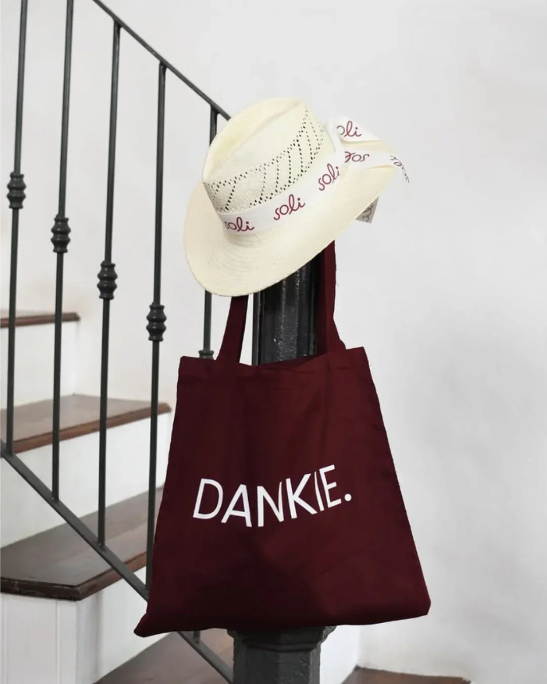 maroon-dankie-cotton-tote-bag-sustainable-corporate-gift-cape-town.webp