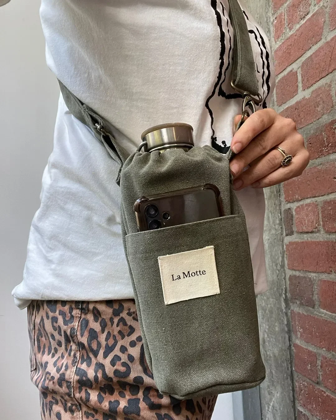 ⁠La Motte Bottle Carrier