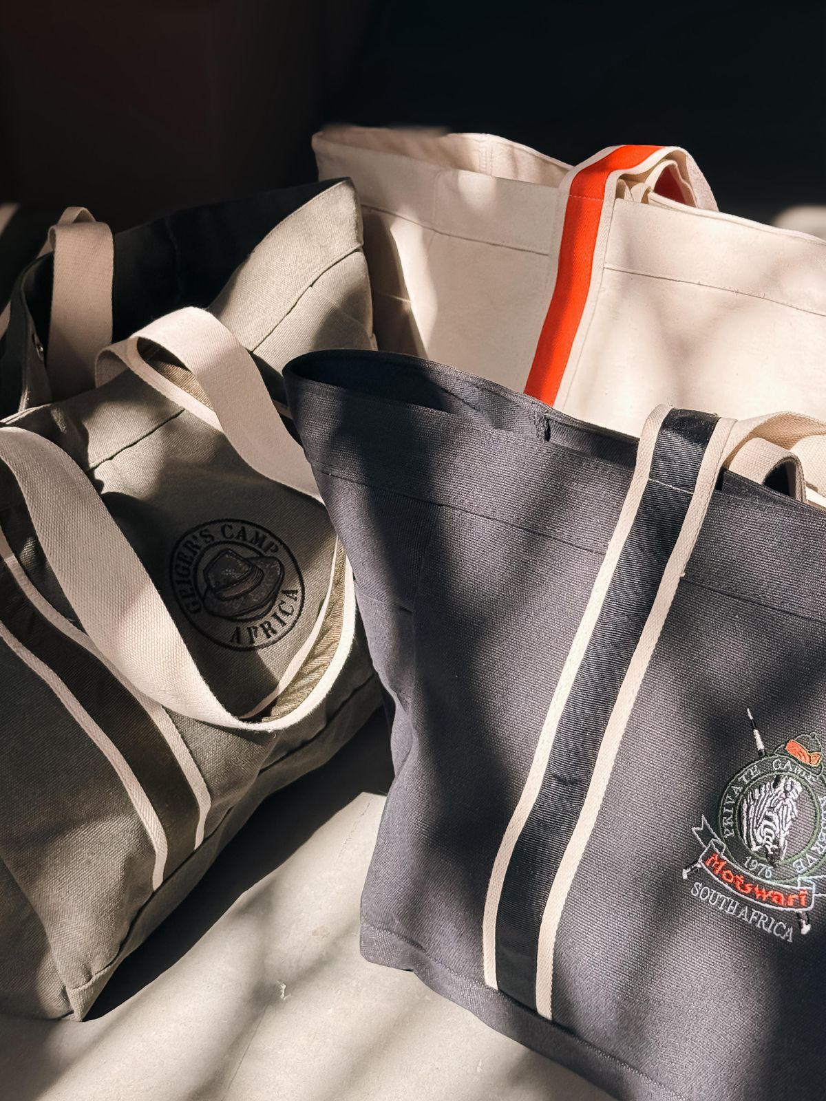Mostari-bag.webp