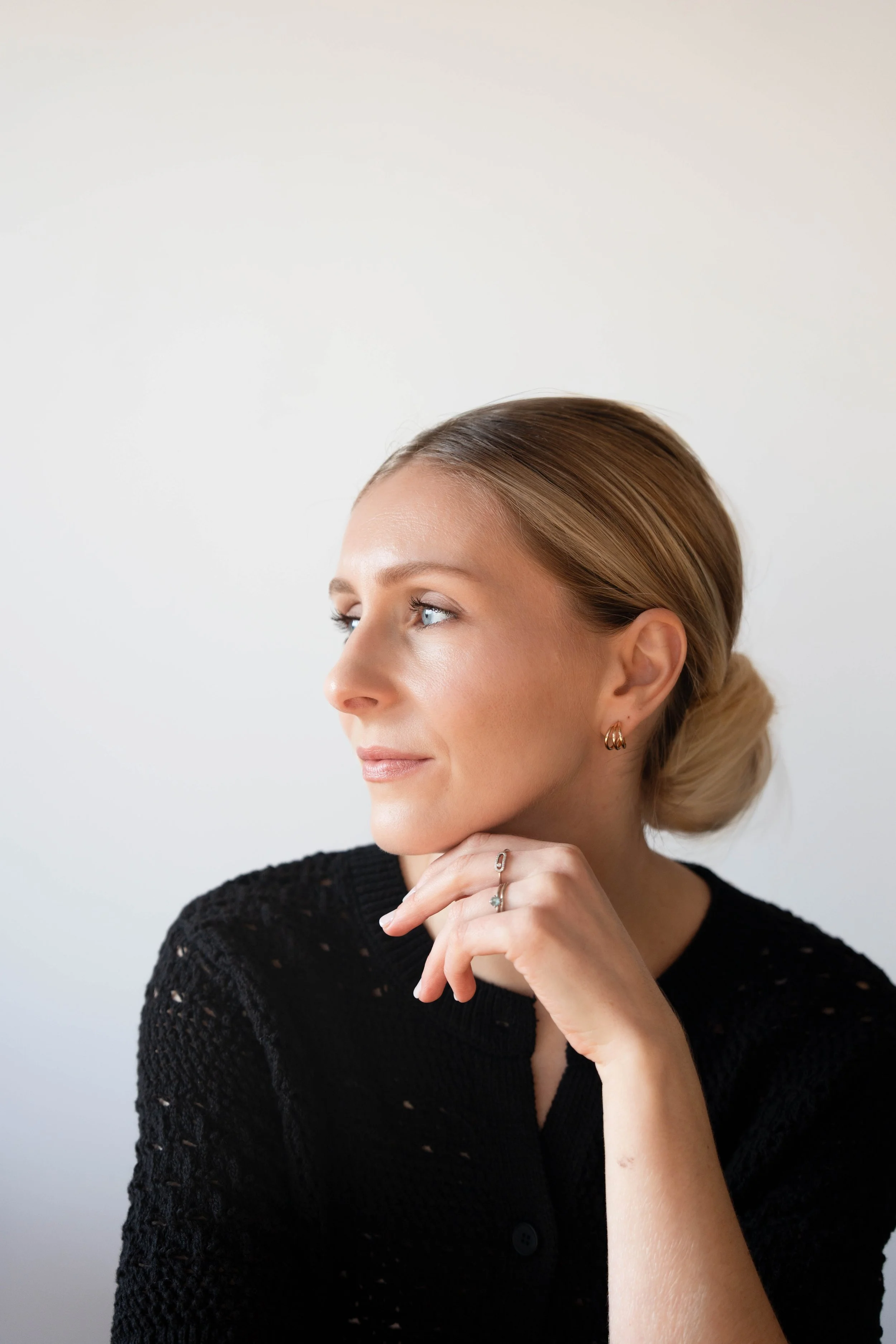 Finding an English-Speaking Makeup Artist for Your Provence Wedding