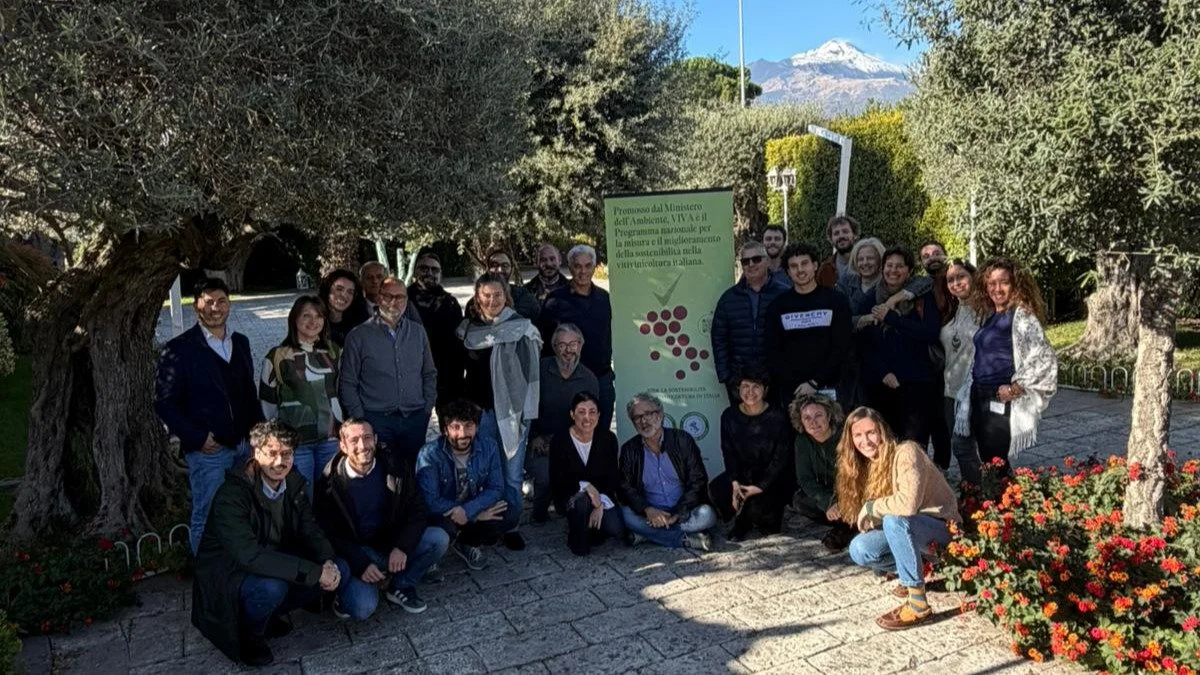 Si &egrave; concluso con successo il corso sulla sostenibilit&agrave; della vitivinicoltura in Italia, VIVA,  promosso dal Ministero dell&rsquo;Ambiente e da noi supportato nella sua organizzazione. Il corso si &egrave; svolto in presenza, a Trecasta