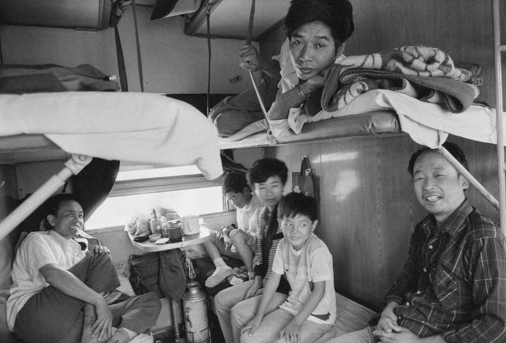 Victor Shohet China trip 1988 Location_sleeper train.JPG
