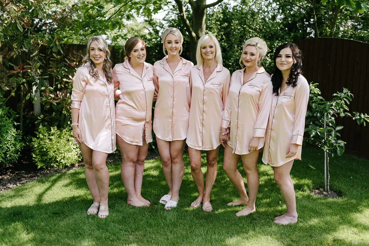 Bride & bridesmaids