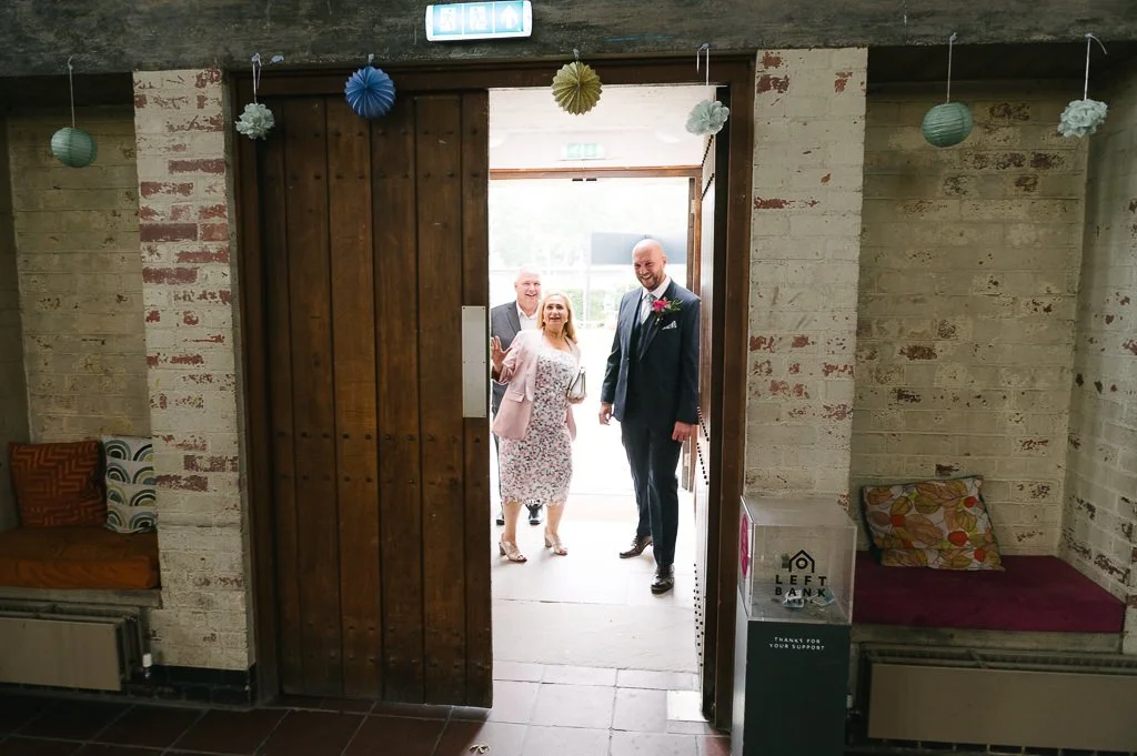 More Guests arriving