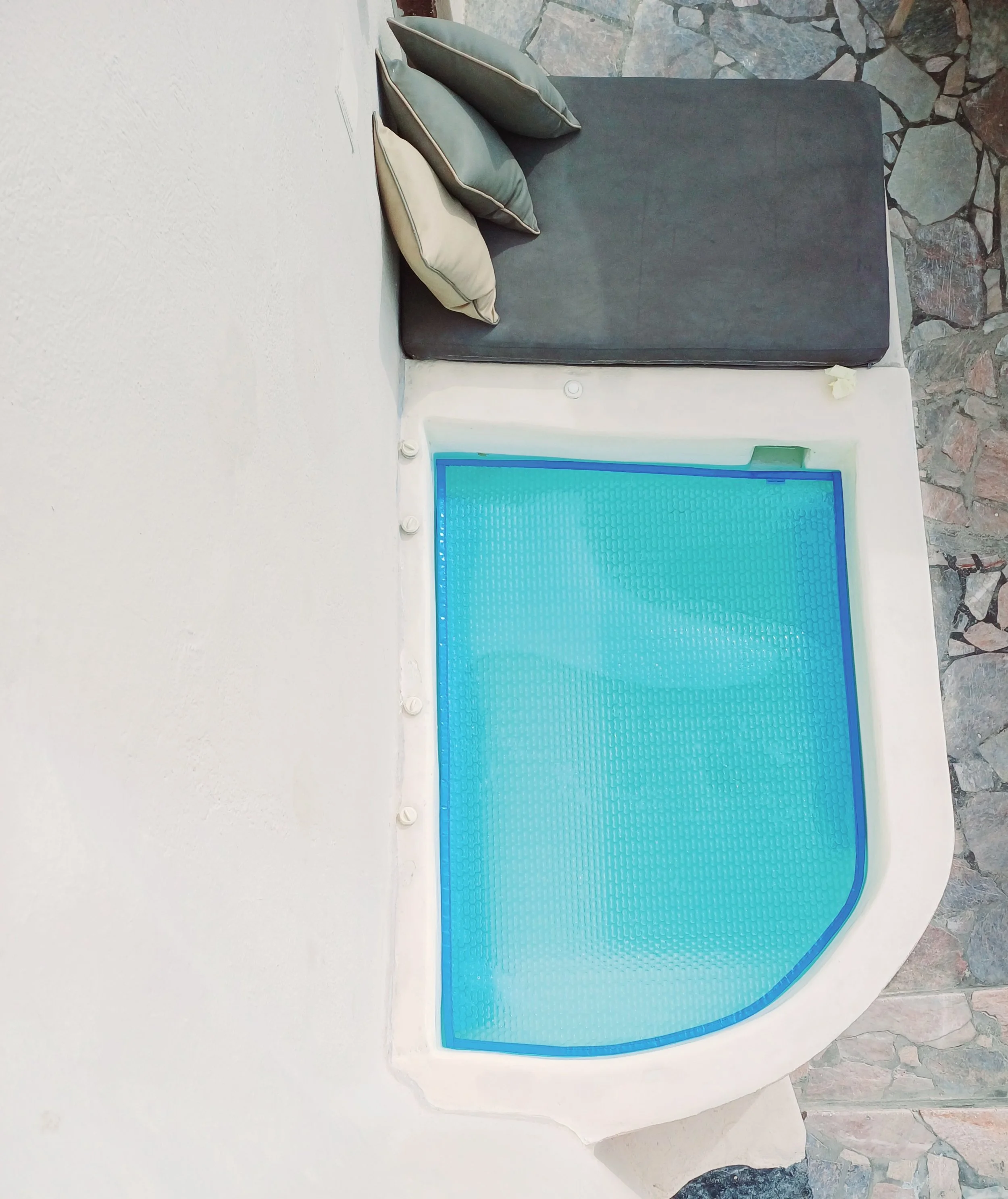 Smart Cover floating cover