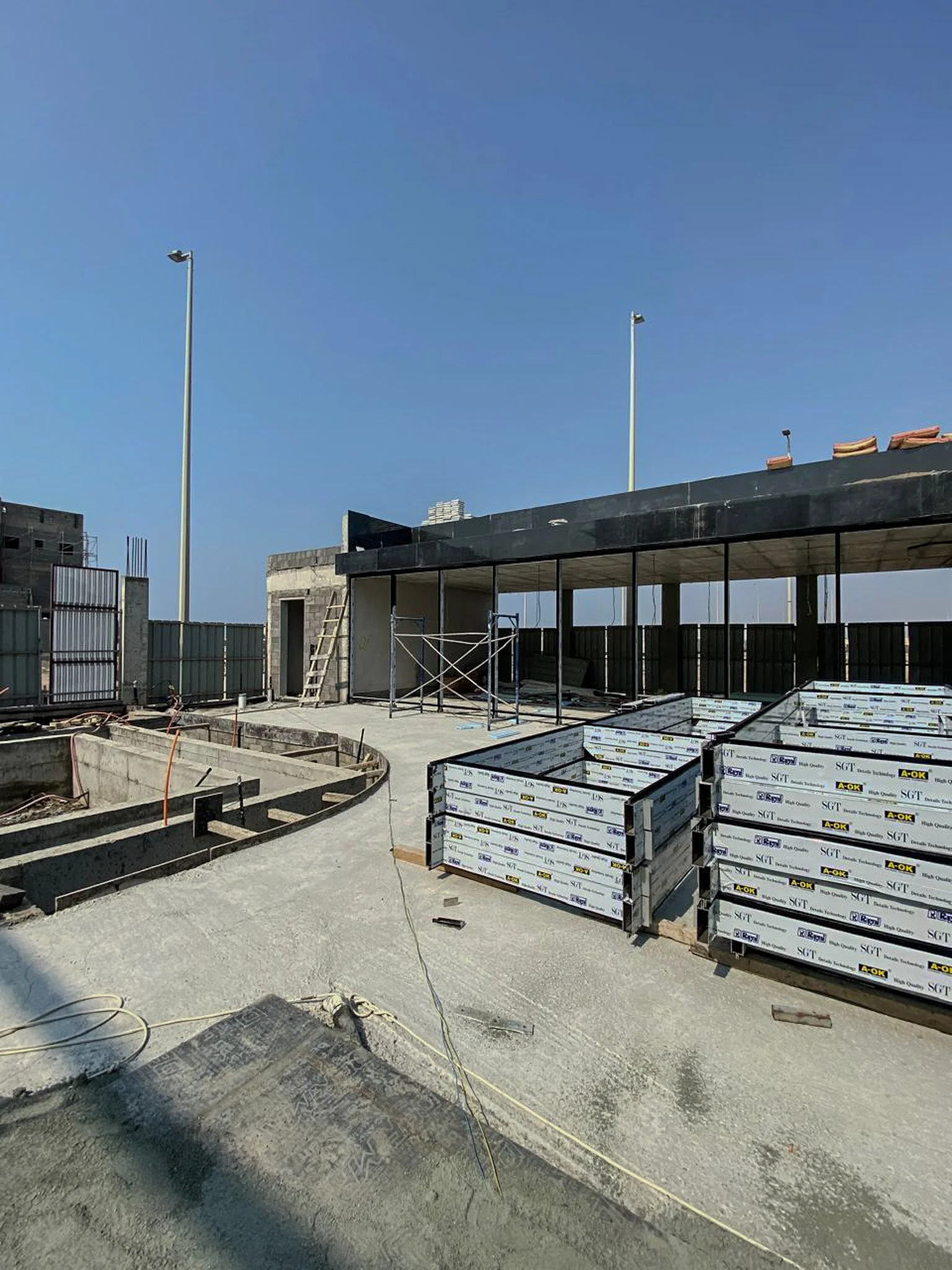 WhatsApp Image 2024-08-20 at 11.15.23 AM (2).jpg