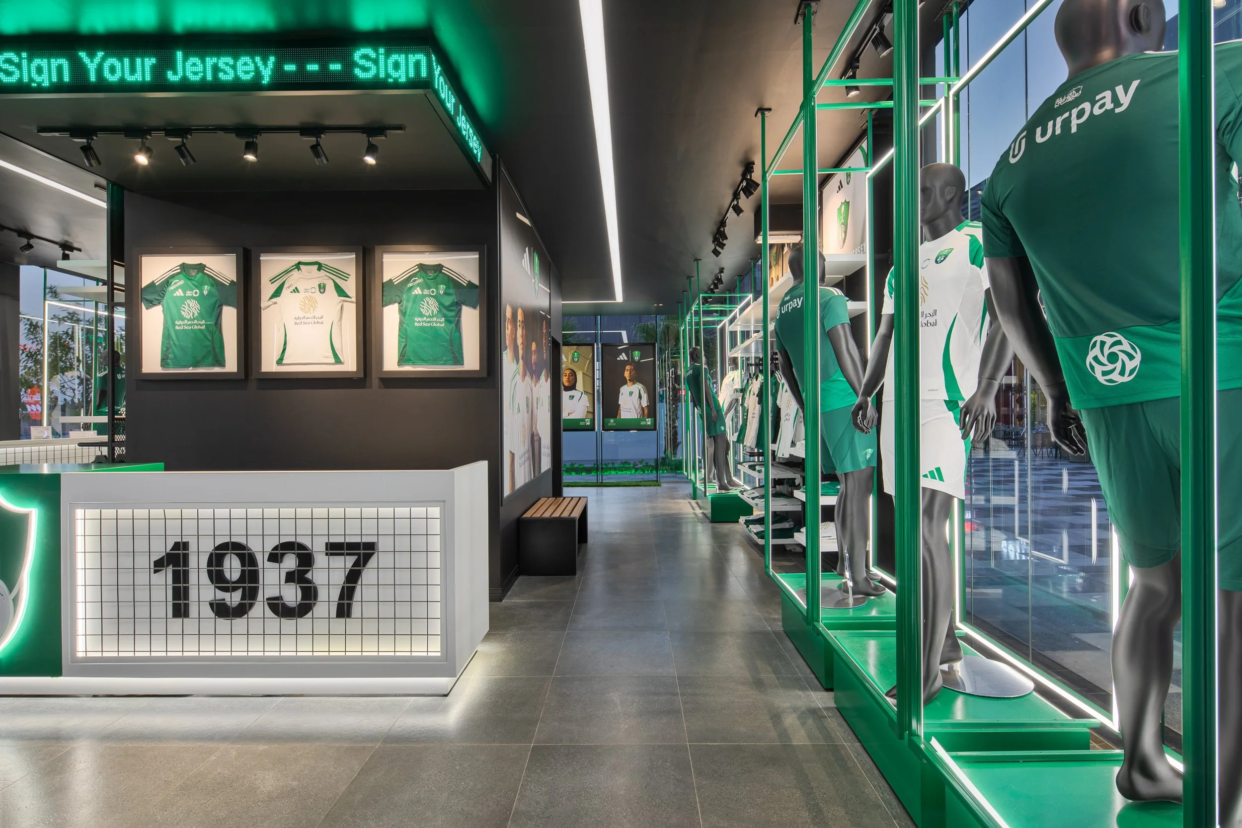 178- Alahli store-003.jpg