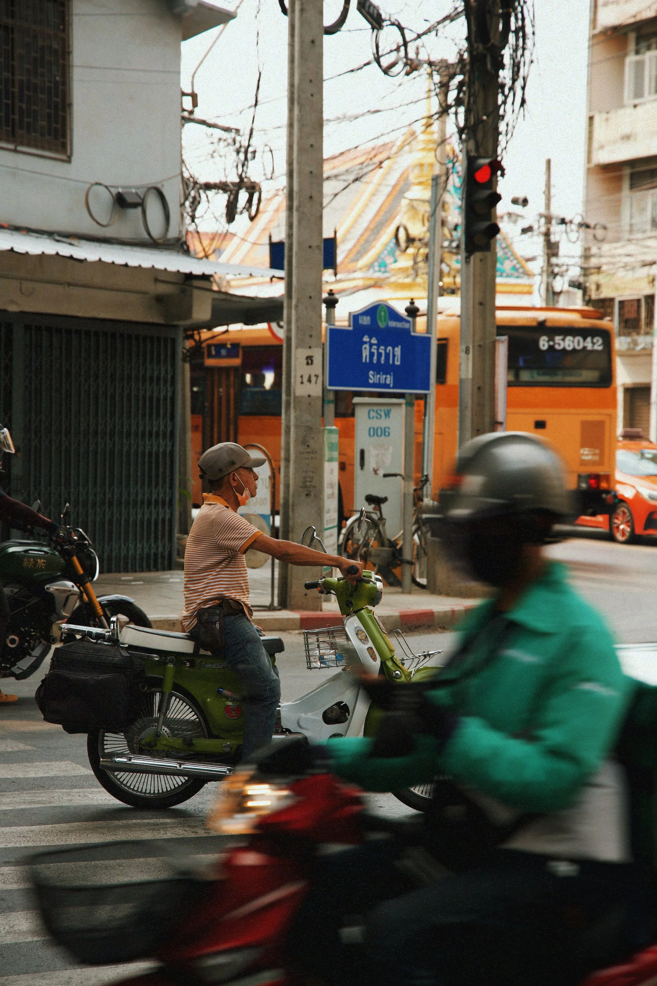 80F09B78-B649-4CBB-B5F6-B53DCBBE8025 2.jpg