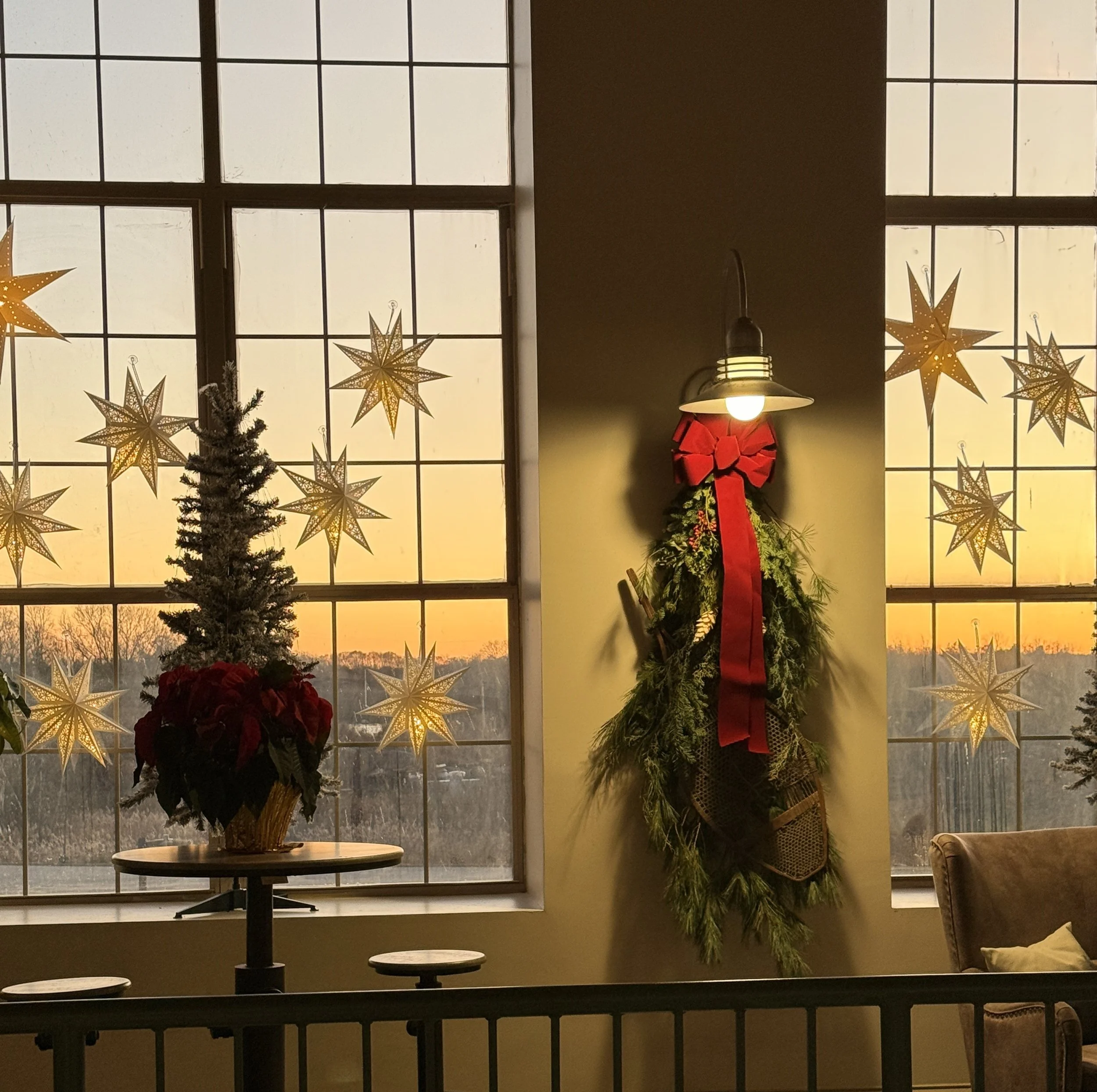 Seasonal Display and Centerpieces