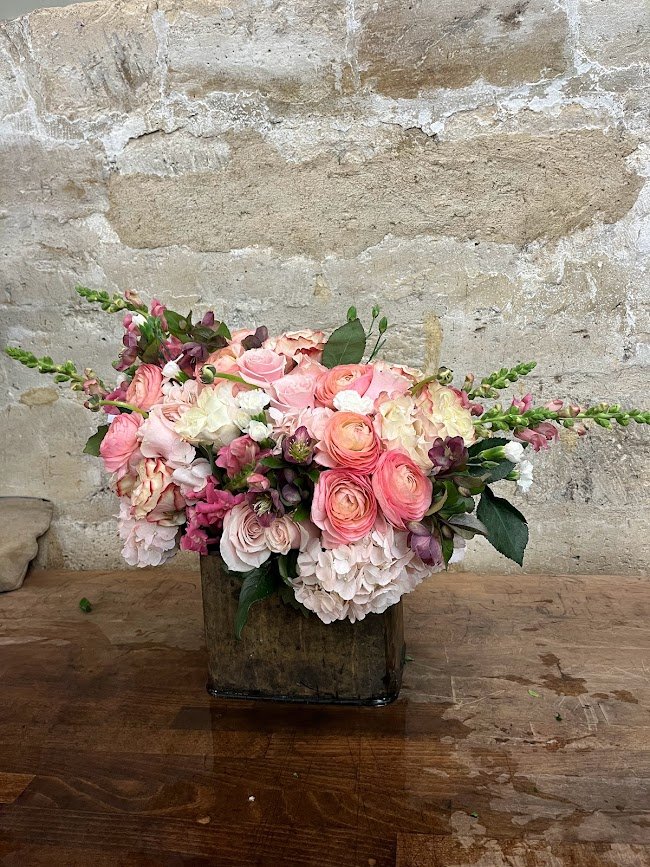 table runner bouquet 2.jpg