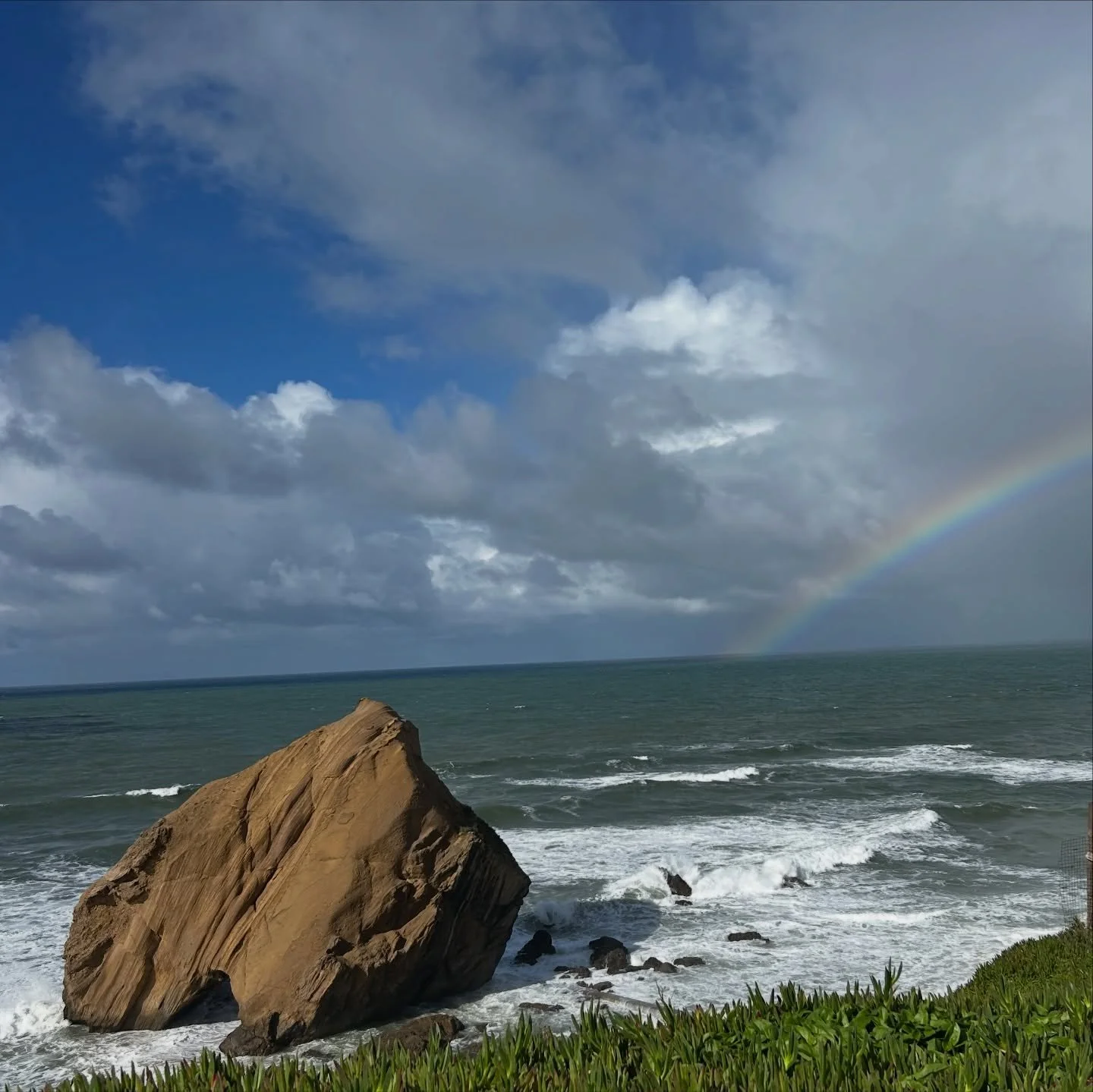 prepping for Portugal 🤭 we can hardly wait for april 🥹
.
.
.
.
#yogaretreat #pilatesretreat #portugal