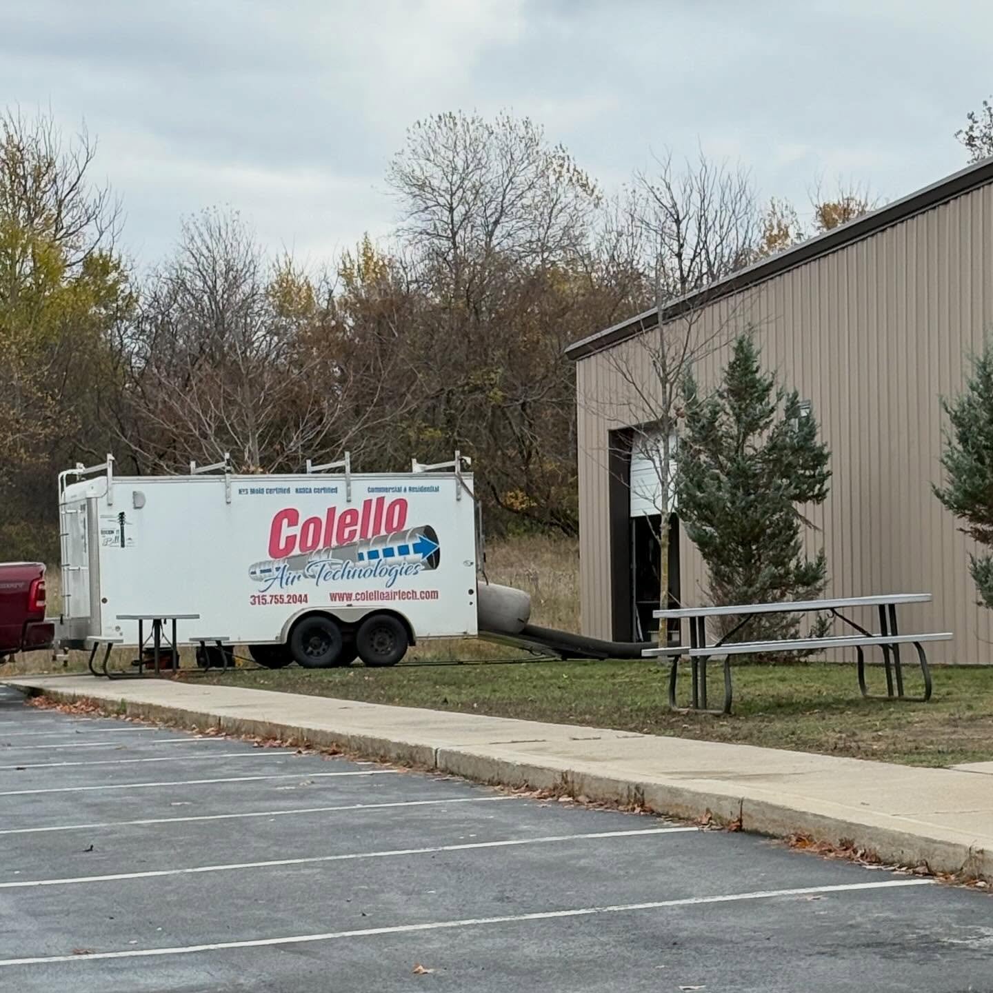 Helping another local business breathe cleaner, work healthier. The duct cleaning at this facility had this building feeling brand new again!
Proud to support our community one system at a time. 💨🏢
#ColelloAirTechnologies #CleanAirCrew #breatheclea