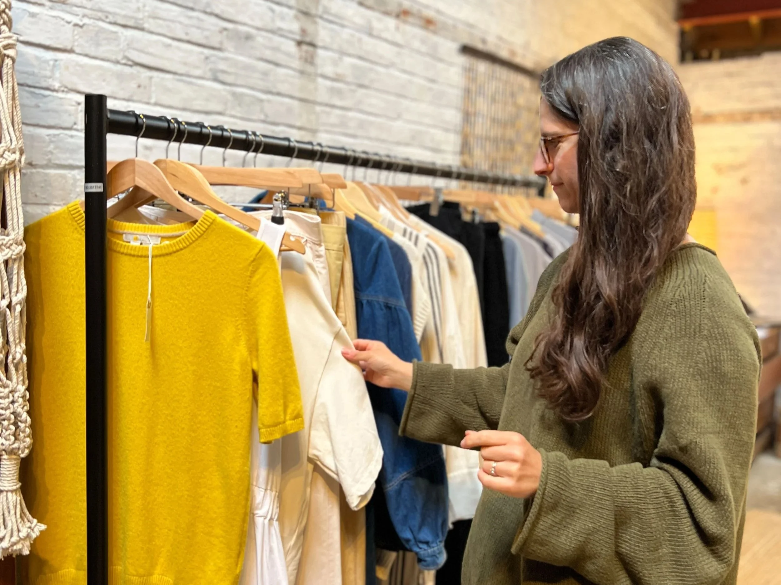 Building a Wardrobe That Works for Mum Life