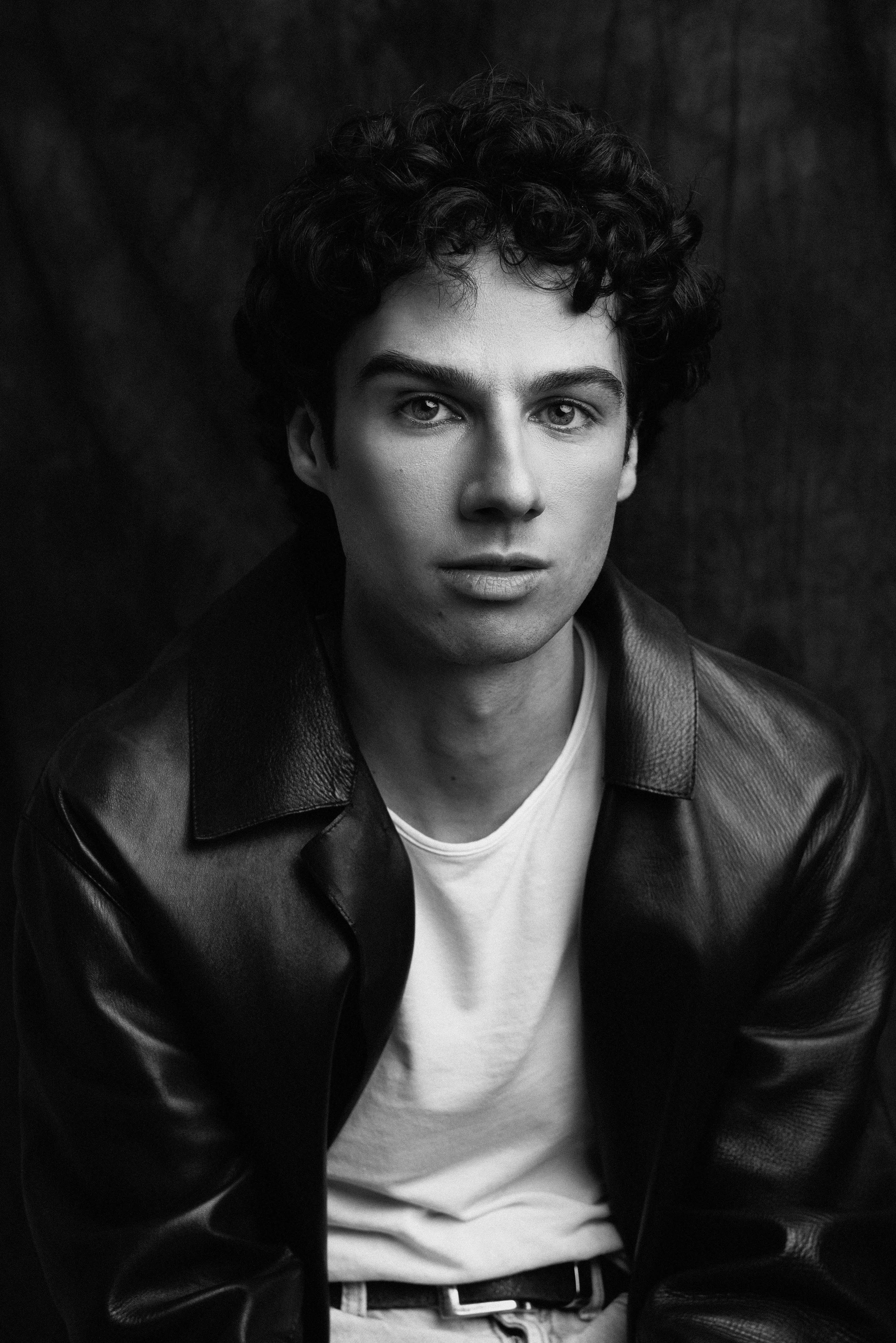 SIMONE6901-Modifica copia1.jpg