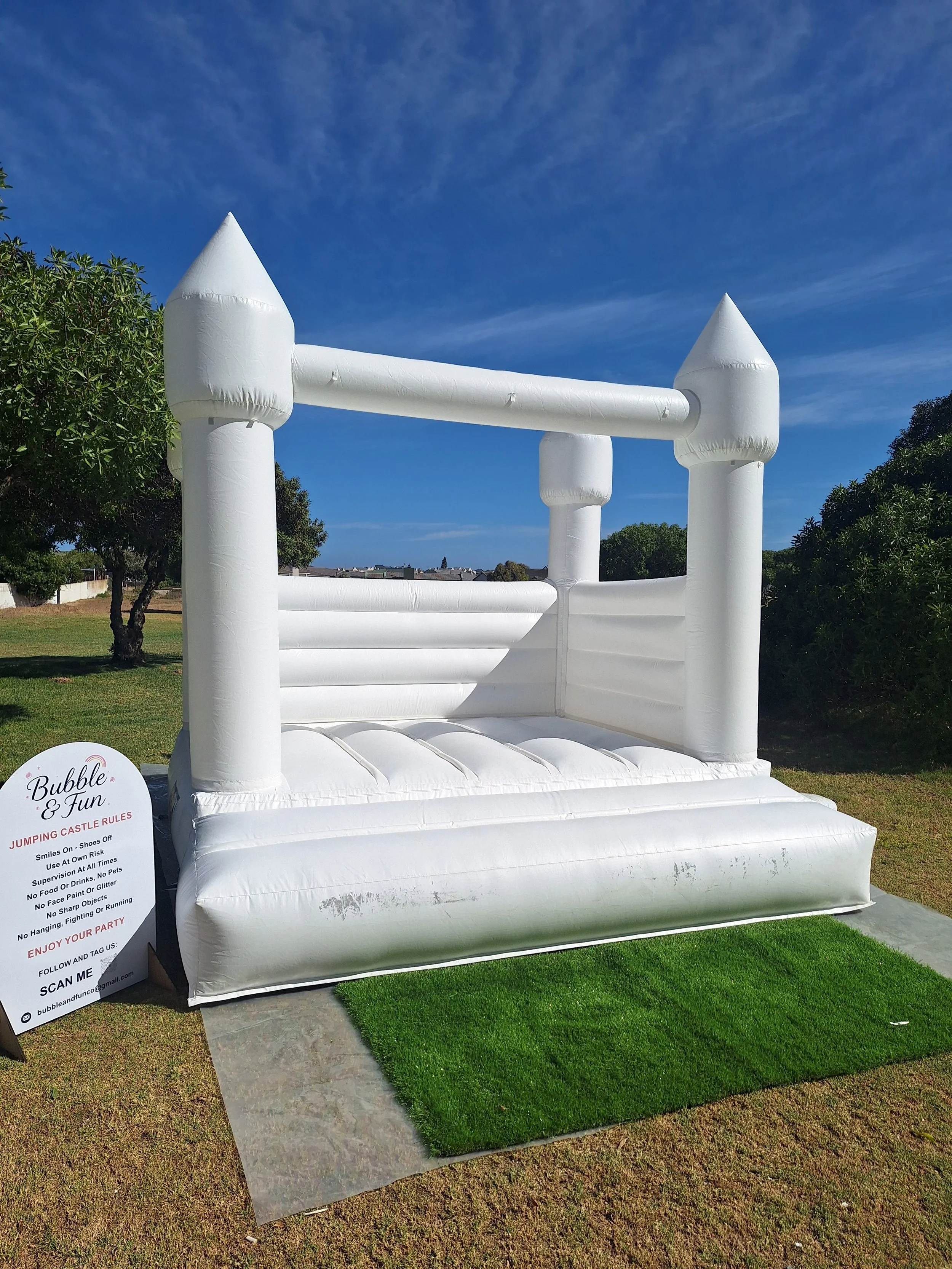 kids parties cape town jumping castle