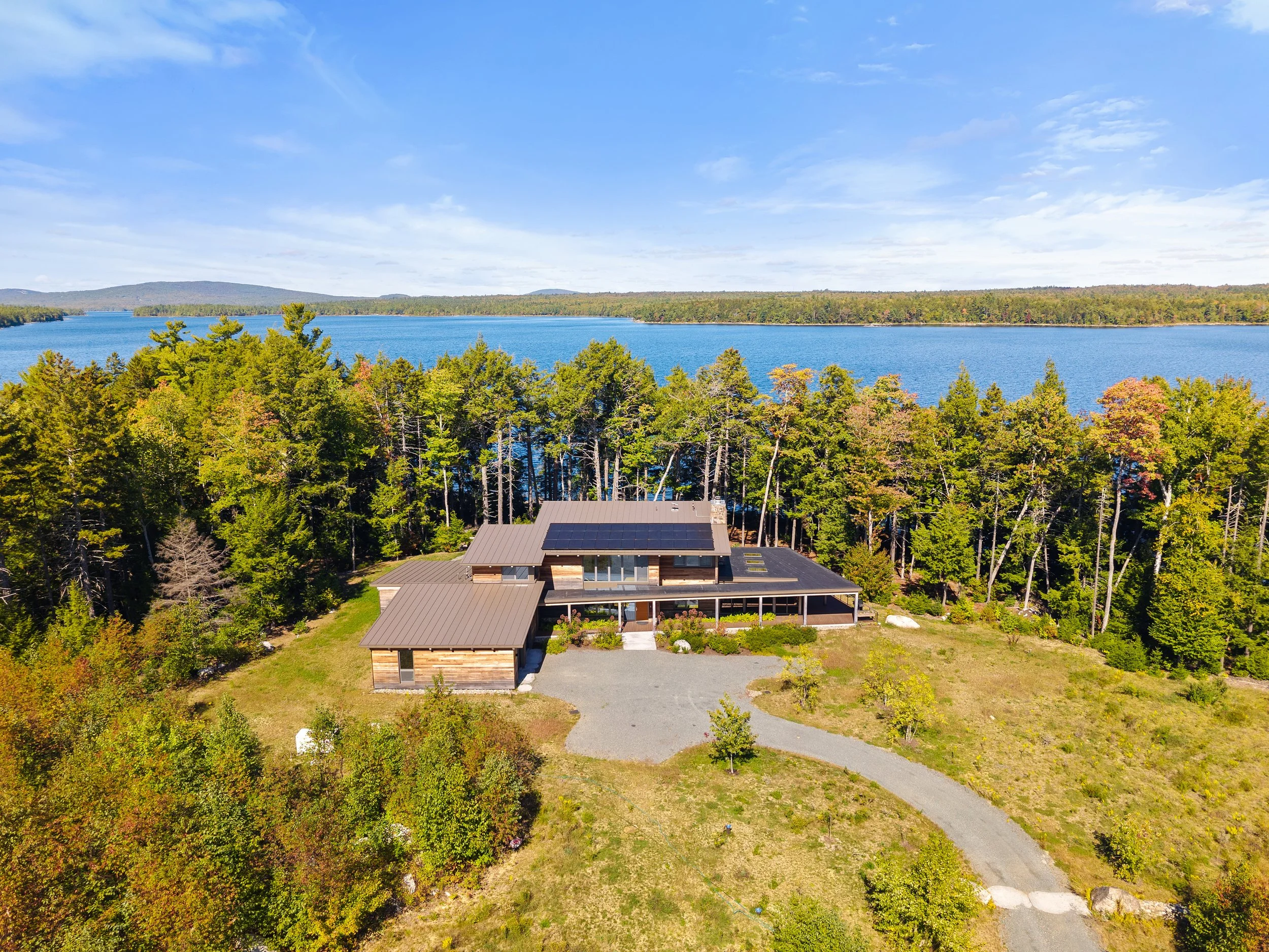 01-Branch Lake House.jpg