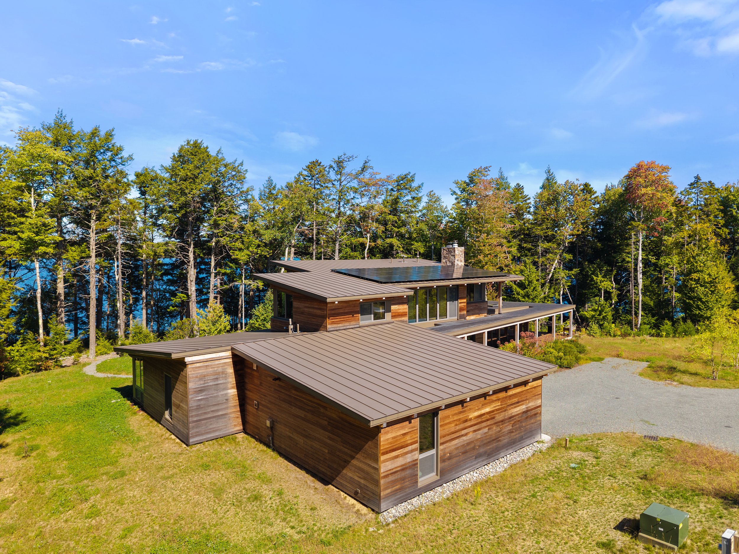 08-Branch Lake House.jpg