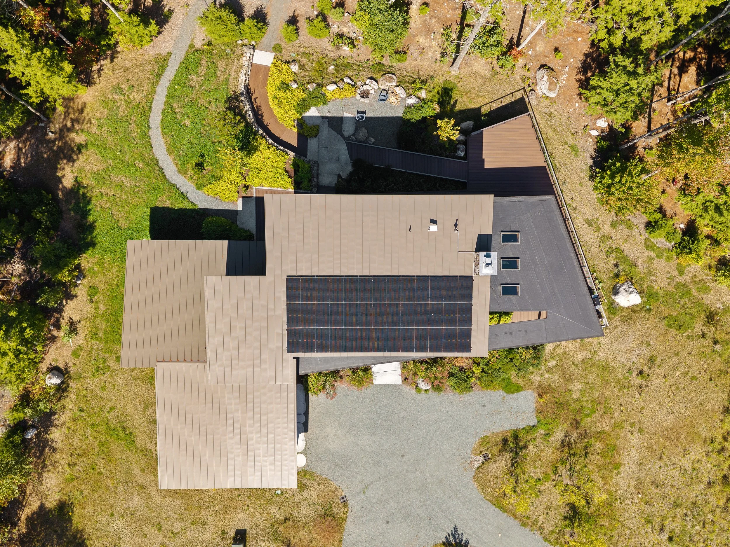 09-Branch Lake House.jpg