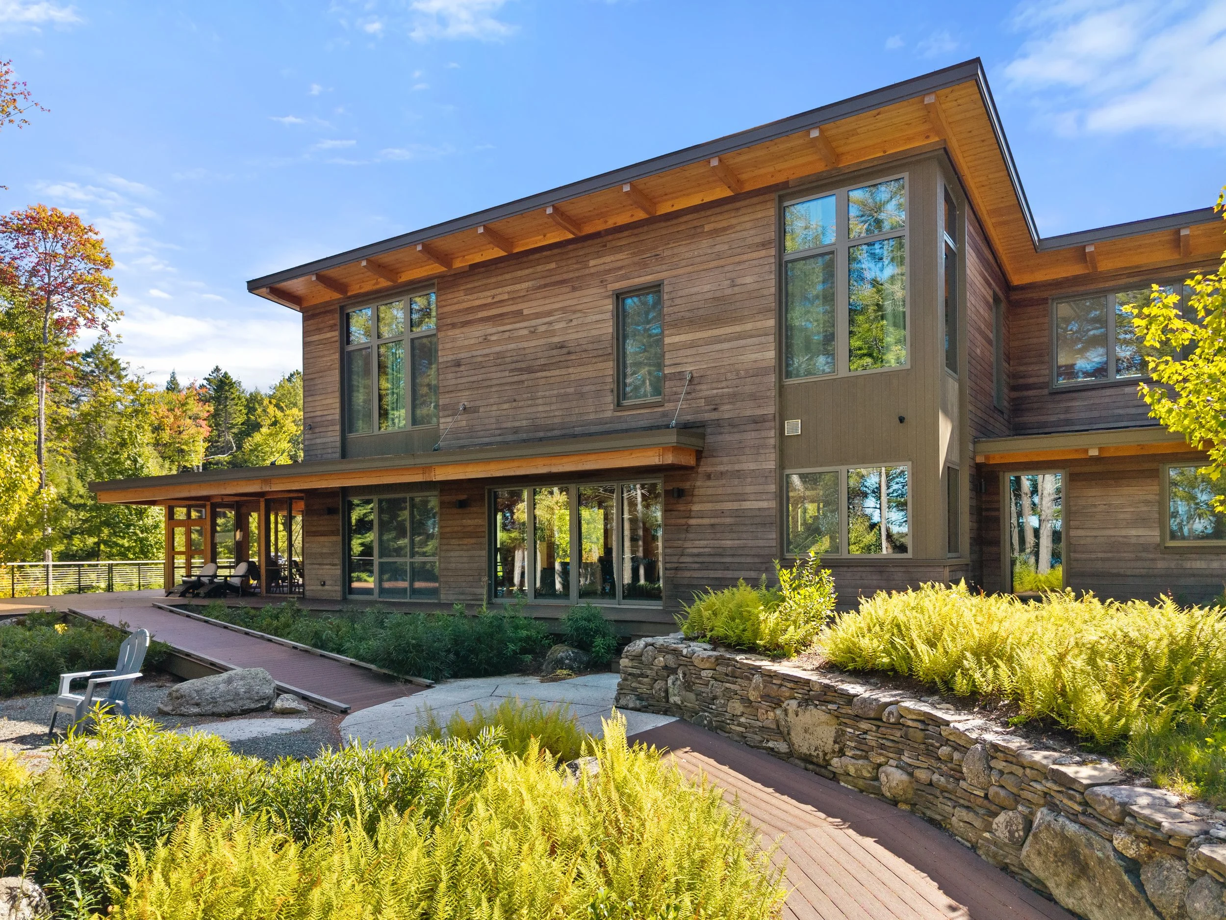 16-Branch Lake House.jpg