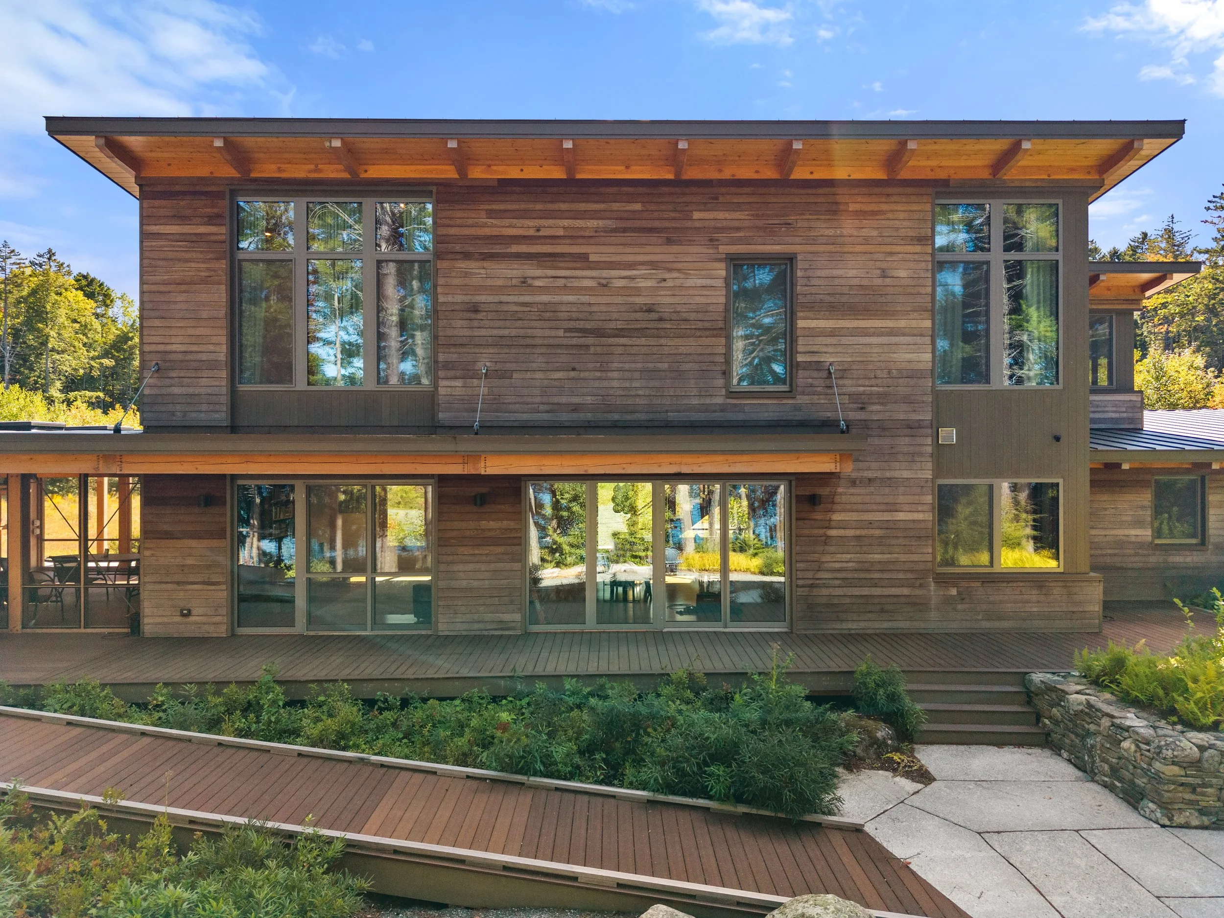17-Branch Lake House.jpg