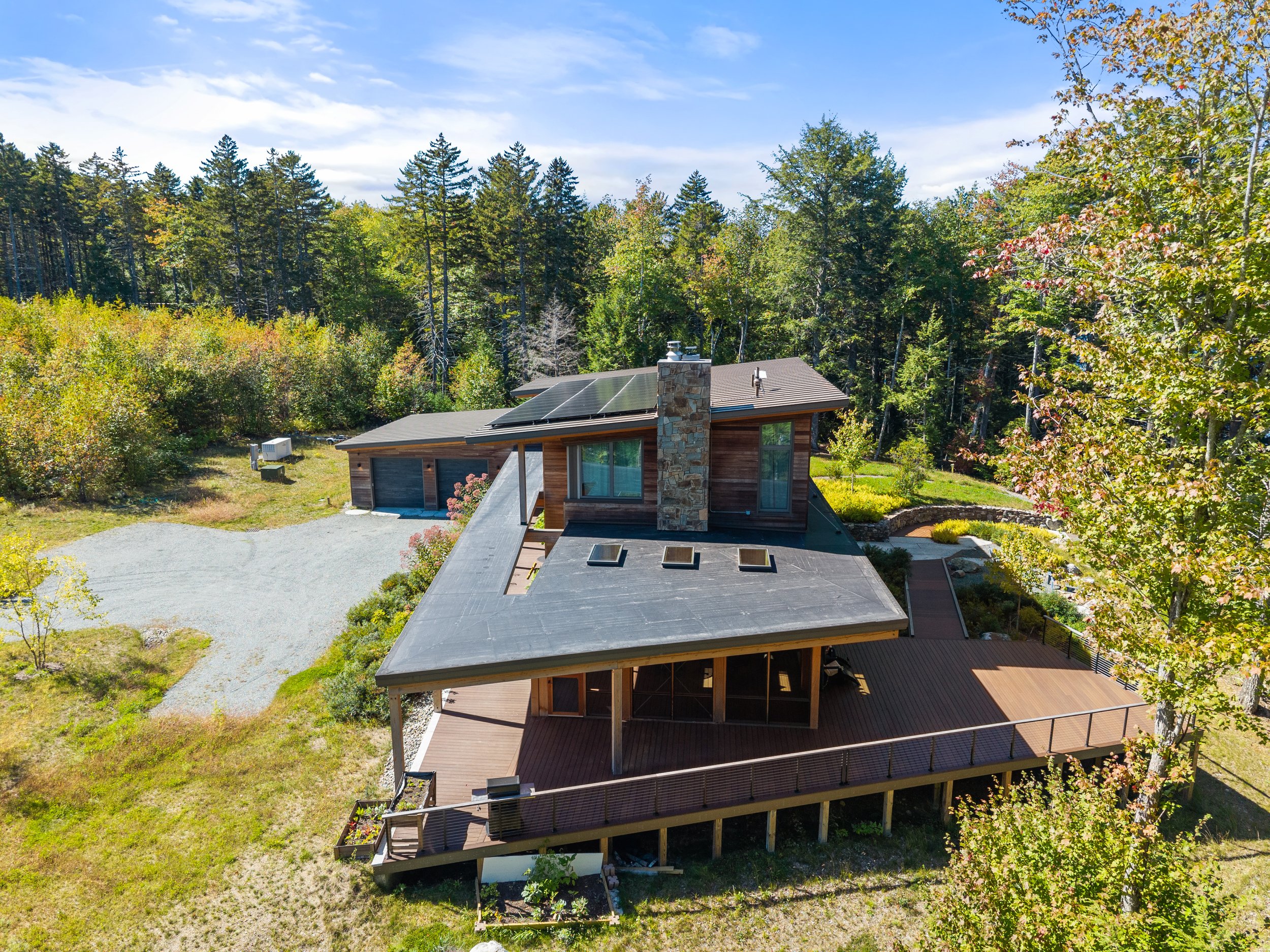 21-Branch Lake House.jpg