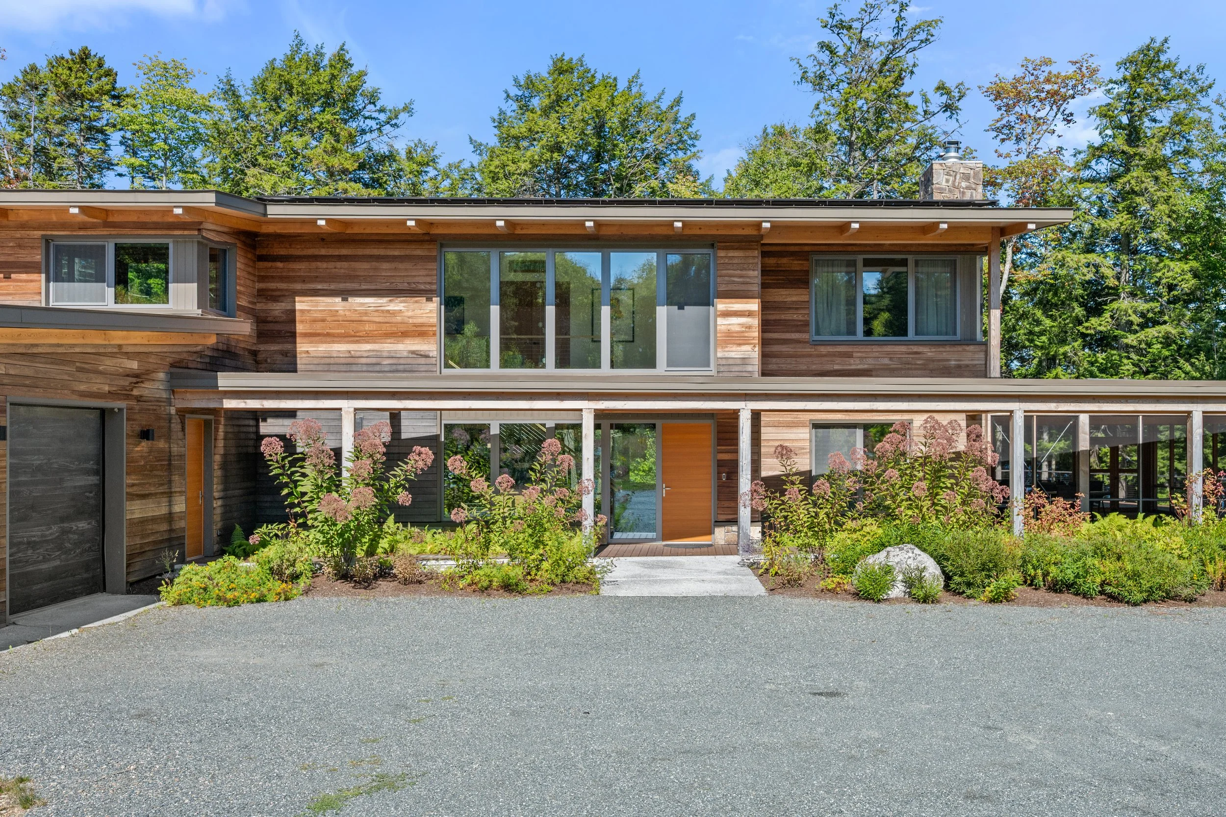24-Branch Lake House.jpg