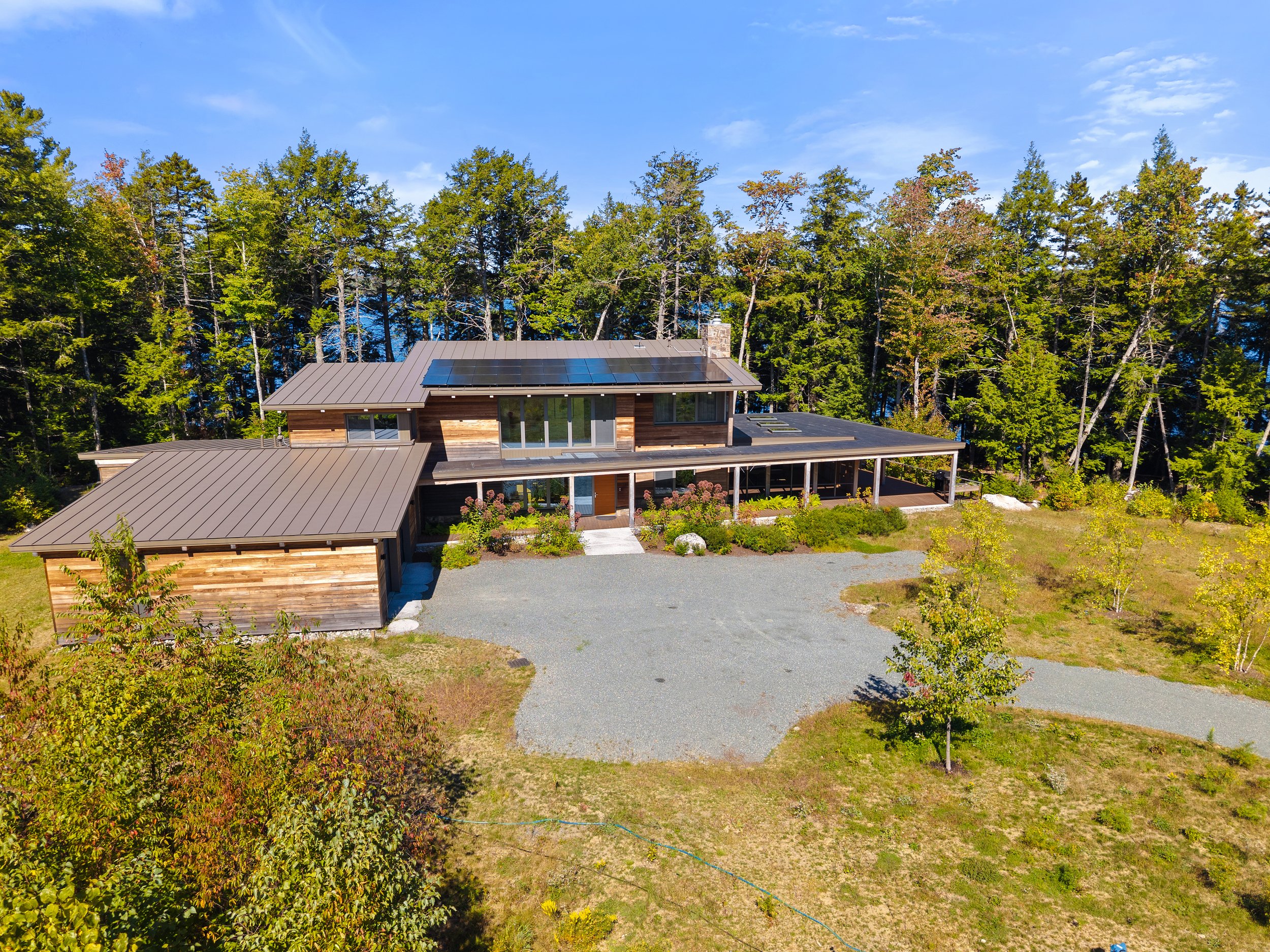 38-Branch Lake House.jpg