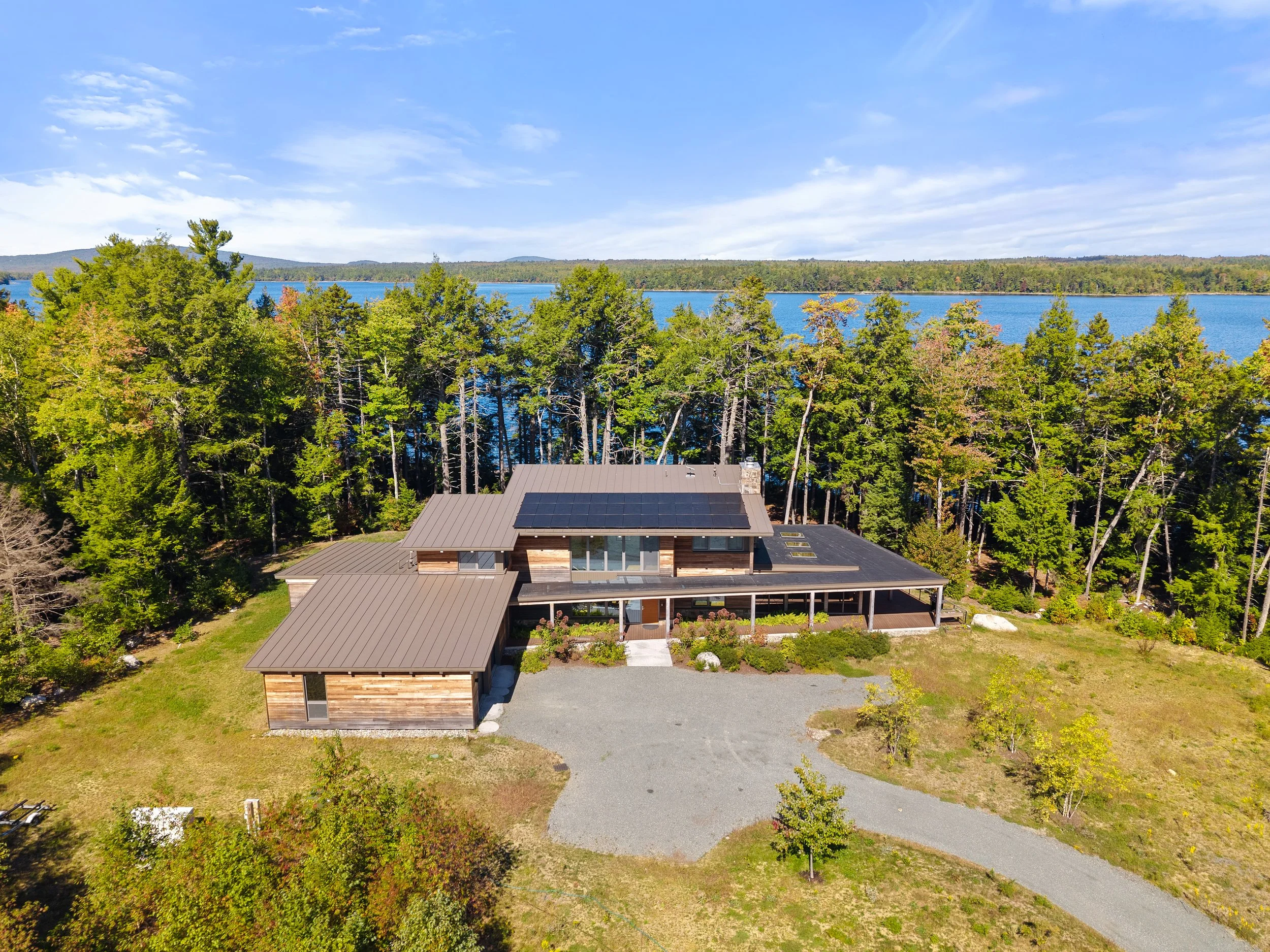 39-Branch Lake House.jpg