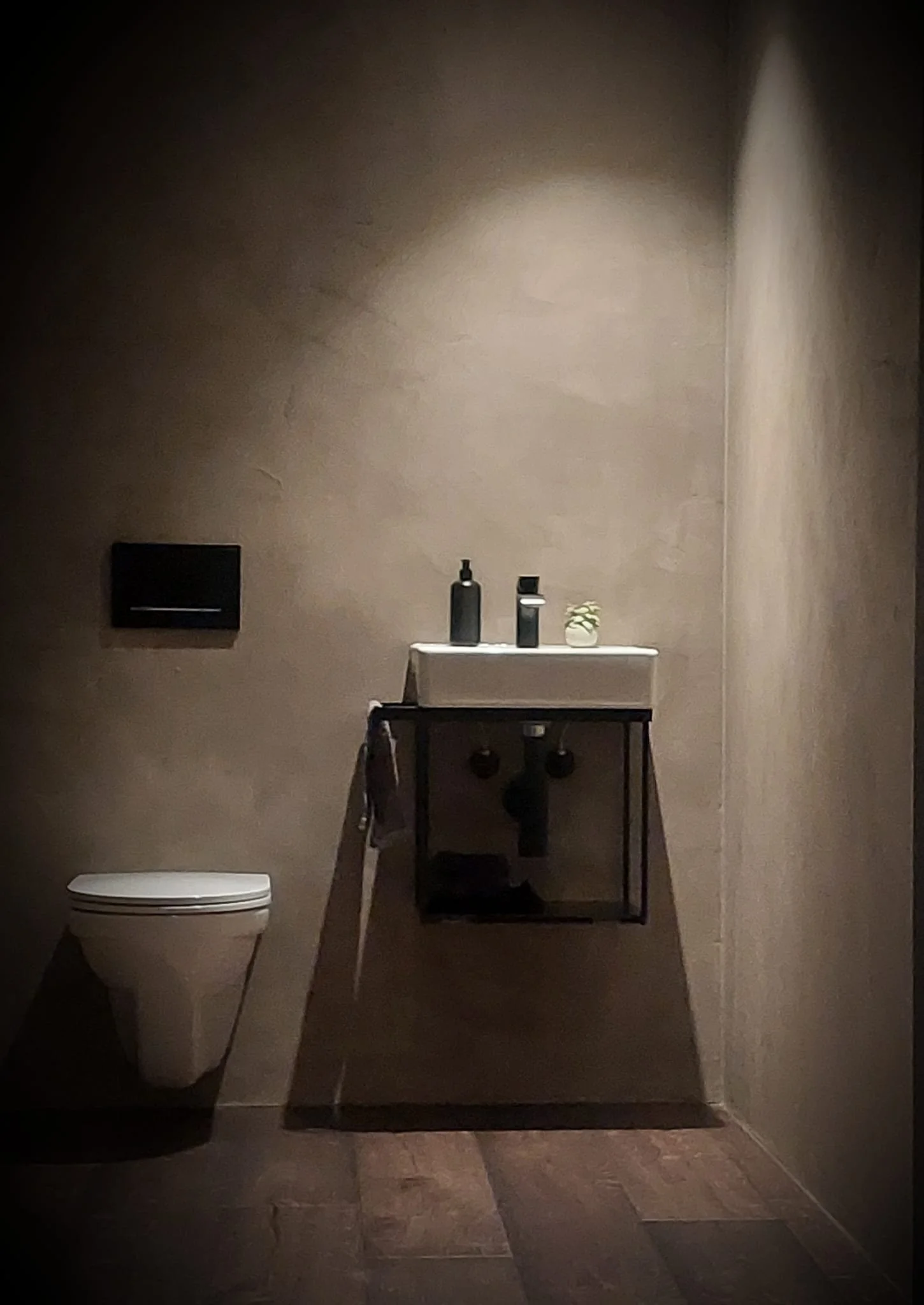 WhatsApp Image 2024-11-16 at 16.24.20 (2).jpeg