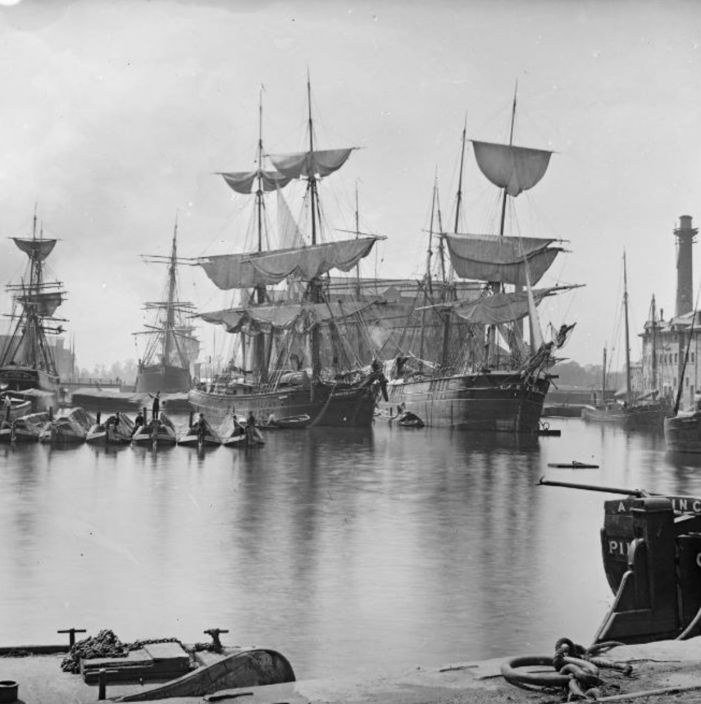Docks 1.png