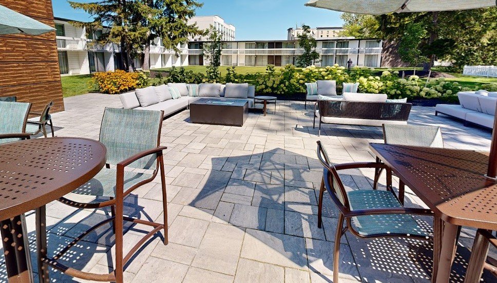 Four Points by Sheraton Point Edward Sarnia Hotel