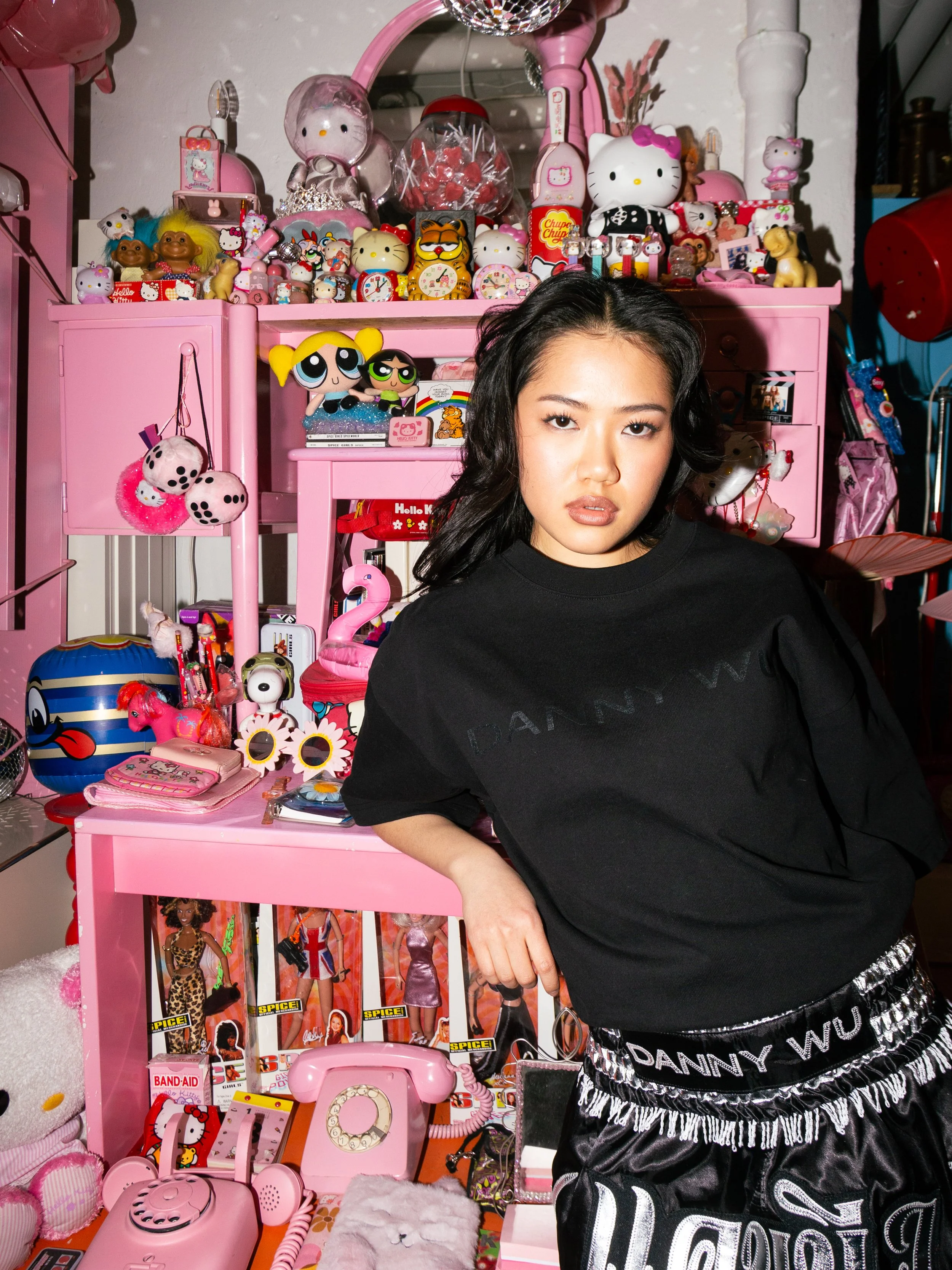 BLACK LOGO T-SHIRT