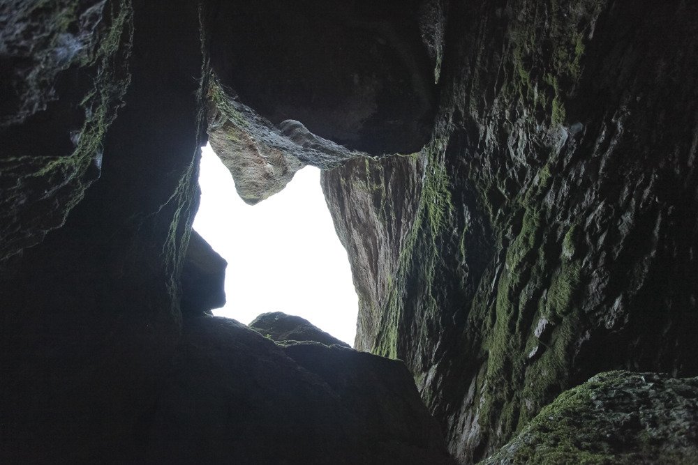 bat_caves.jpg