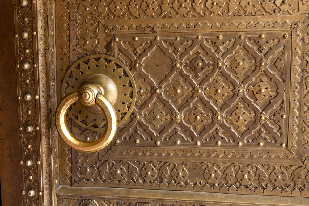 door_knobs.jpg