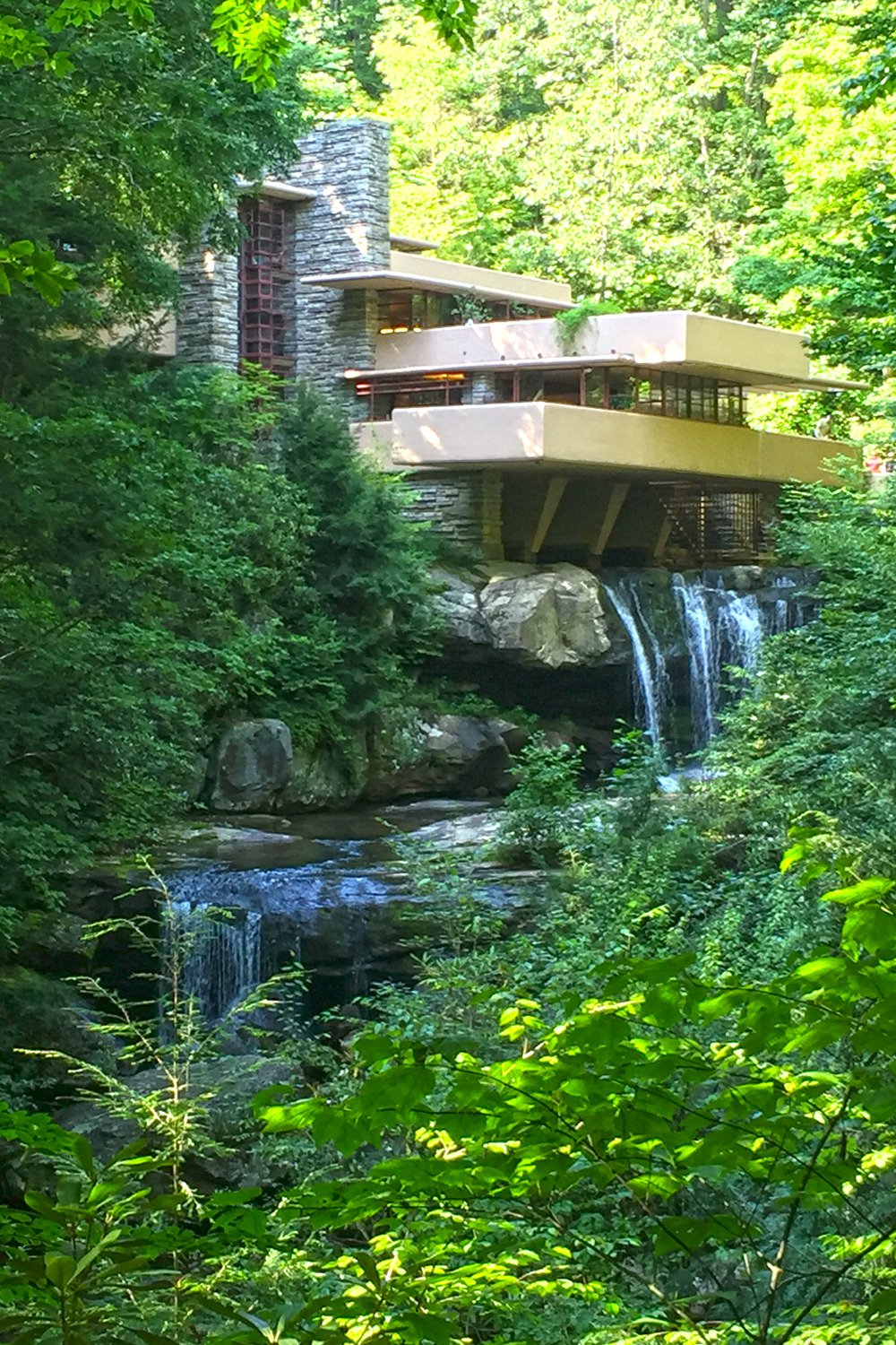 fallingwater_2016_hdr_2.jpg