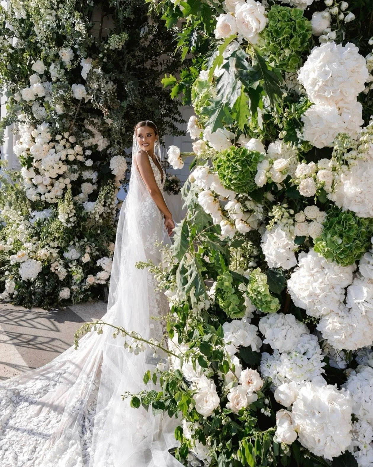 Reminiscing on our first ever wedding in beautiful Rome, which was one for the forever memory books! The super beautiful Millie &amp; Dean in the most unbelievable heat imaginable&hellip;every second was a total dream! 💛
.
.
.
@everythingorganised @