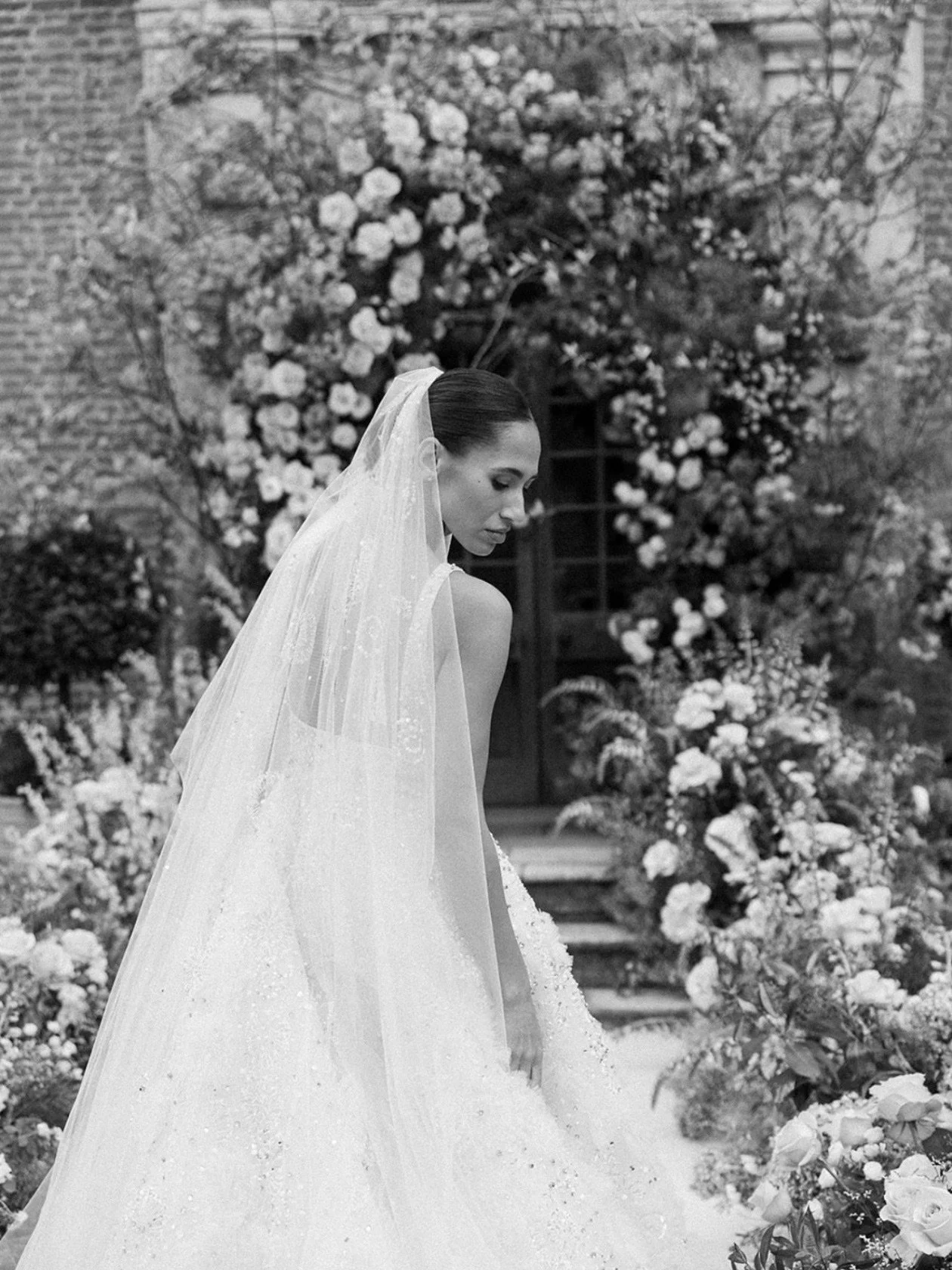 There&rsquo;s something so pure about the simplicity of black and white photography. As it happens, the palette behind this ceremony setup was a true highlight of the year &mdash; I&rsquo;ll be sharing it all in colour soon &mdash; but for now, there