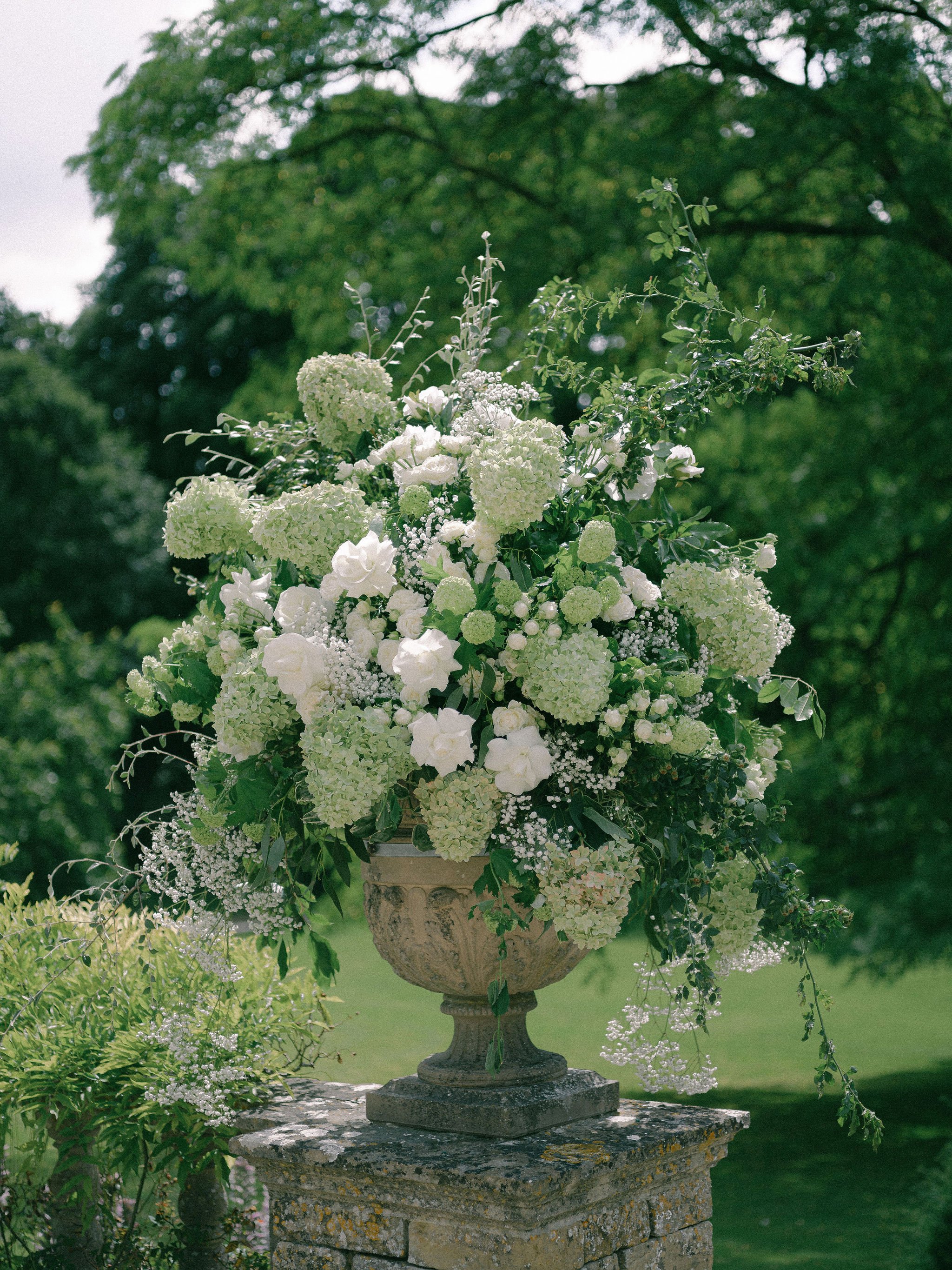 JoannaBriggsPhotography-AllForLoveLondon-CornwellManor-5.jpg