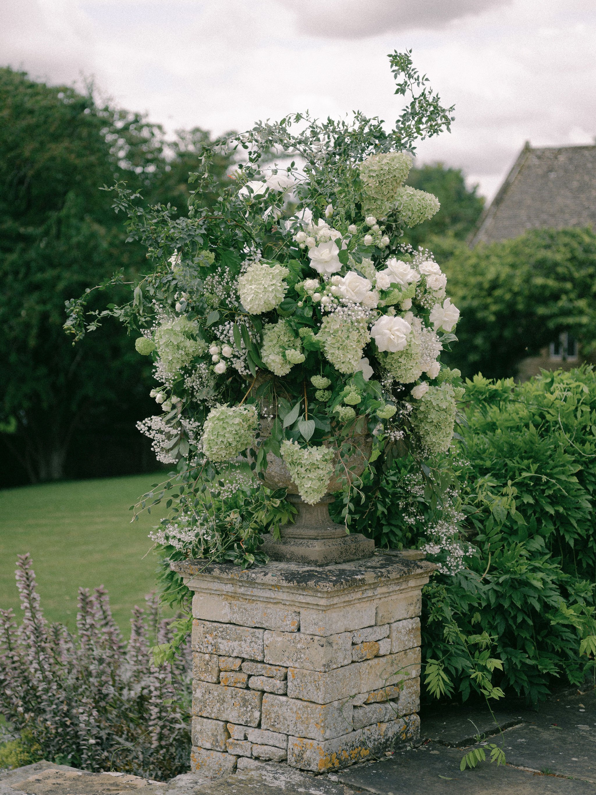 JoannaBriggsPhotography-AllForLoveLondon-CornwellManor-15.jpg